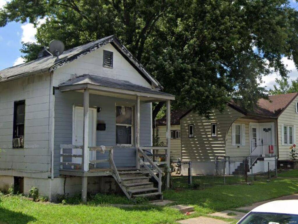 St Louis, MO 63136,5950 Sherry AVE