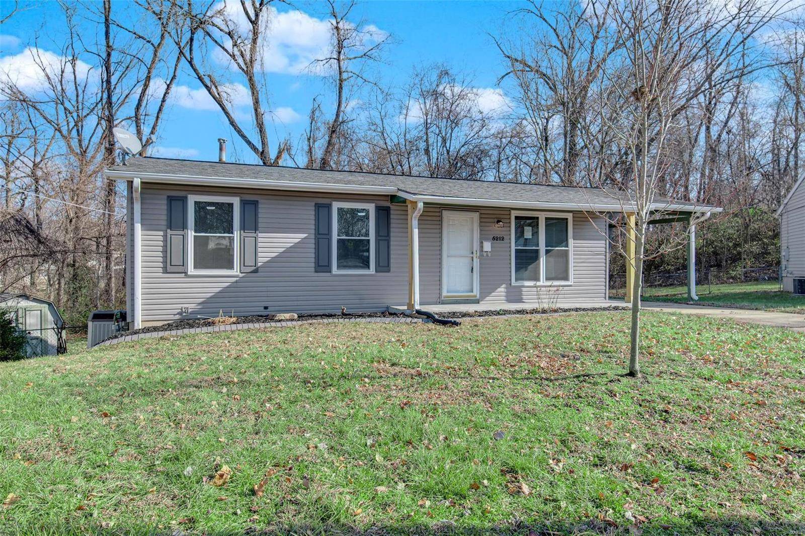 Hazelwood, MO 63042,5212 Auriesville LN