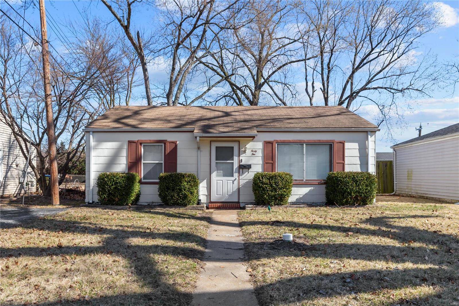 Florissant, MO 63031,42 Florval DR