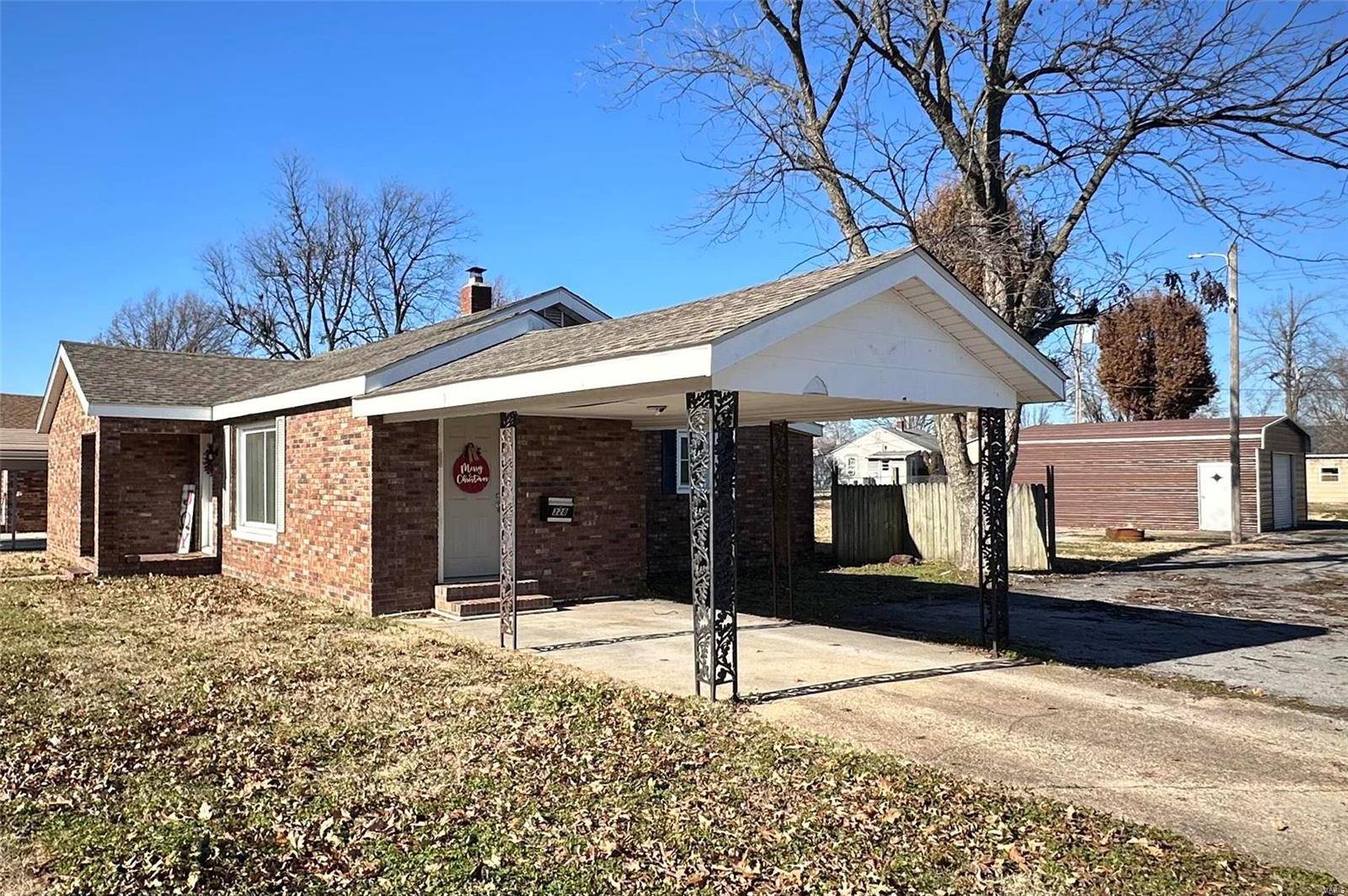 Sikeston, MO 63801,328 Helen ST