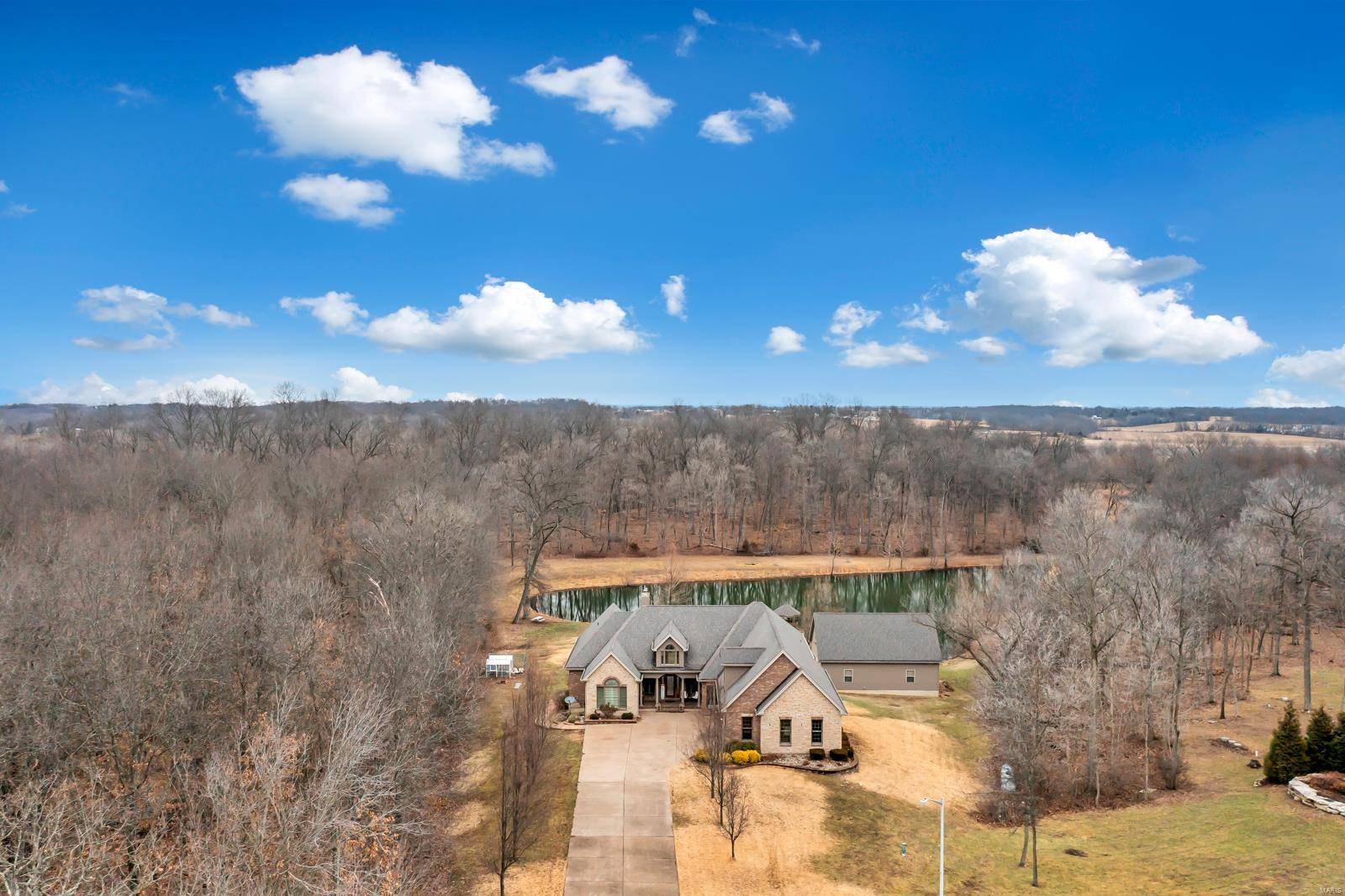 Wentzville, MO 63385,2942 Eagle Pointe DR
