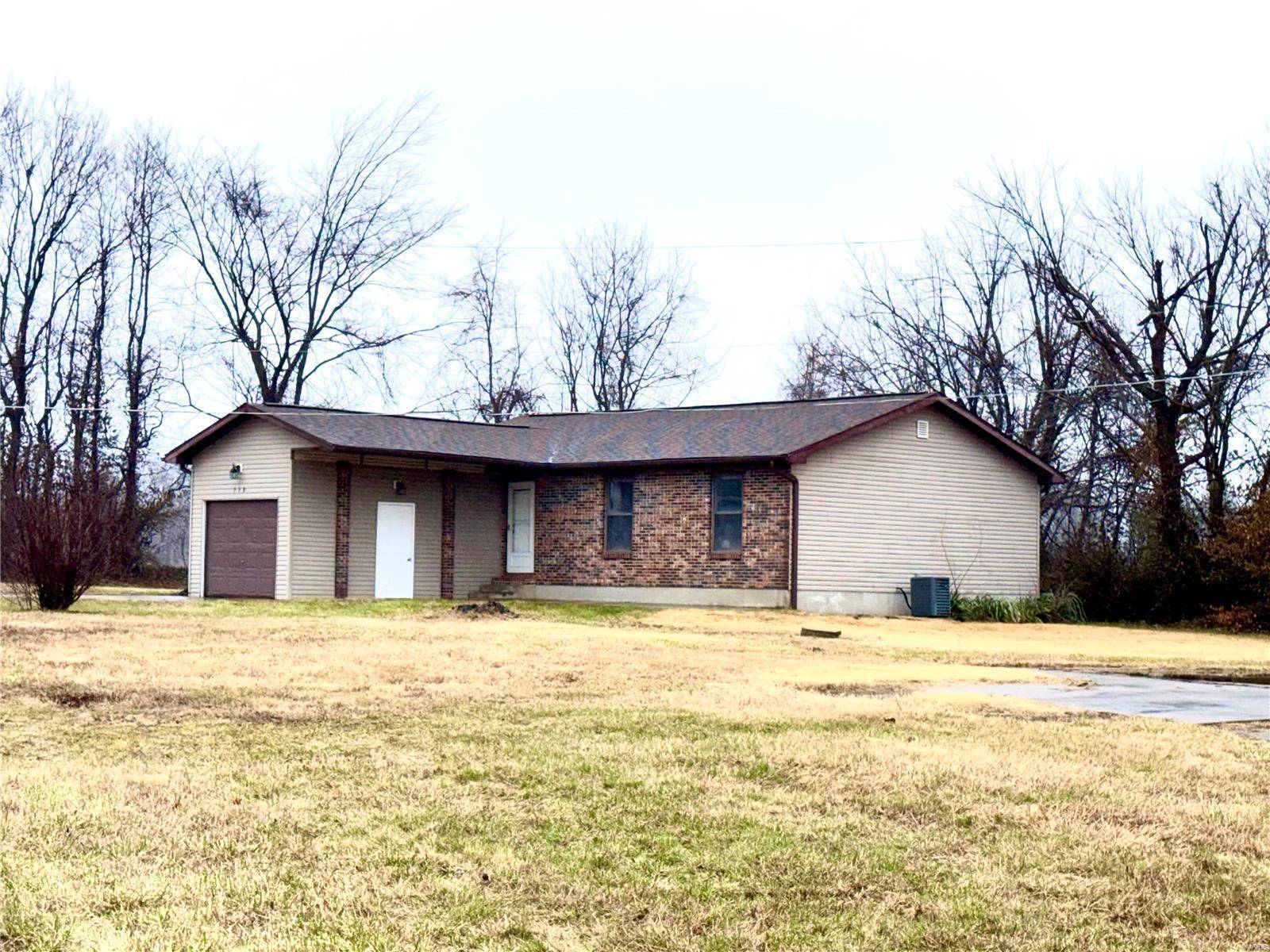 Farmington, MO 63640,730 B ST