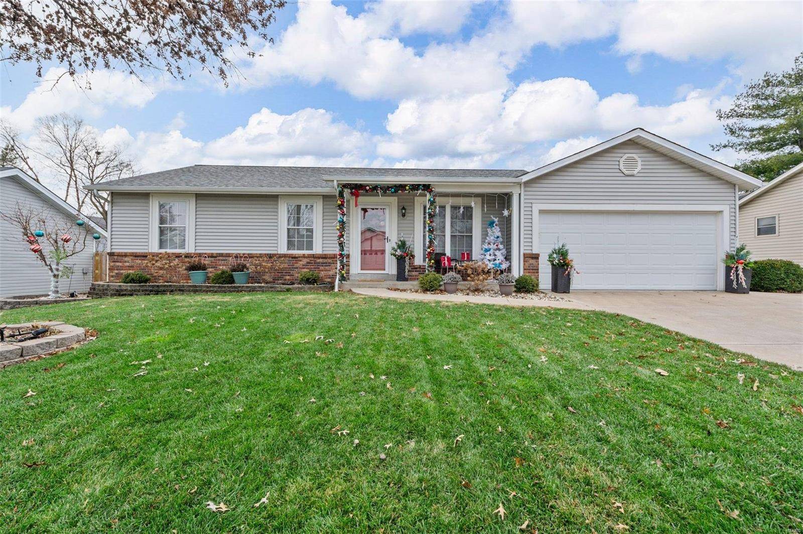 St Peters, MO 63304,1022 Pasture Ridge DR