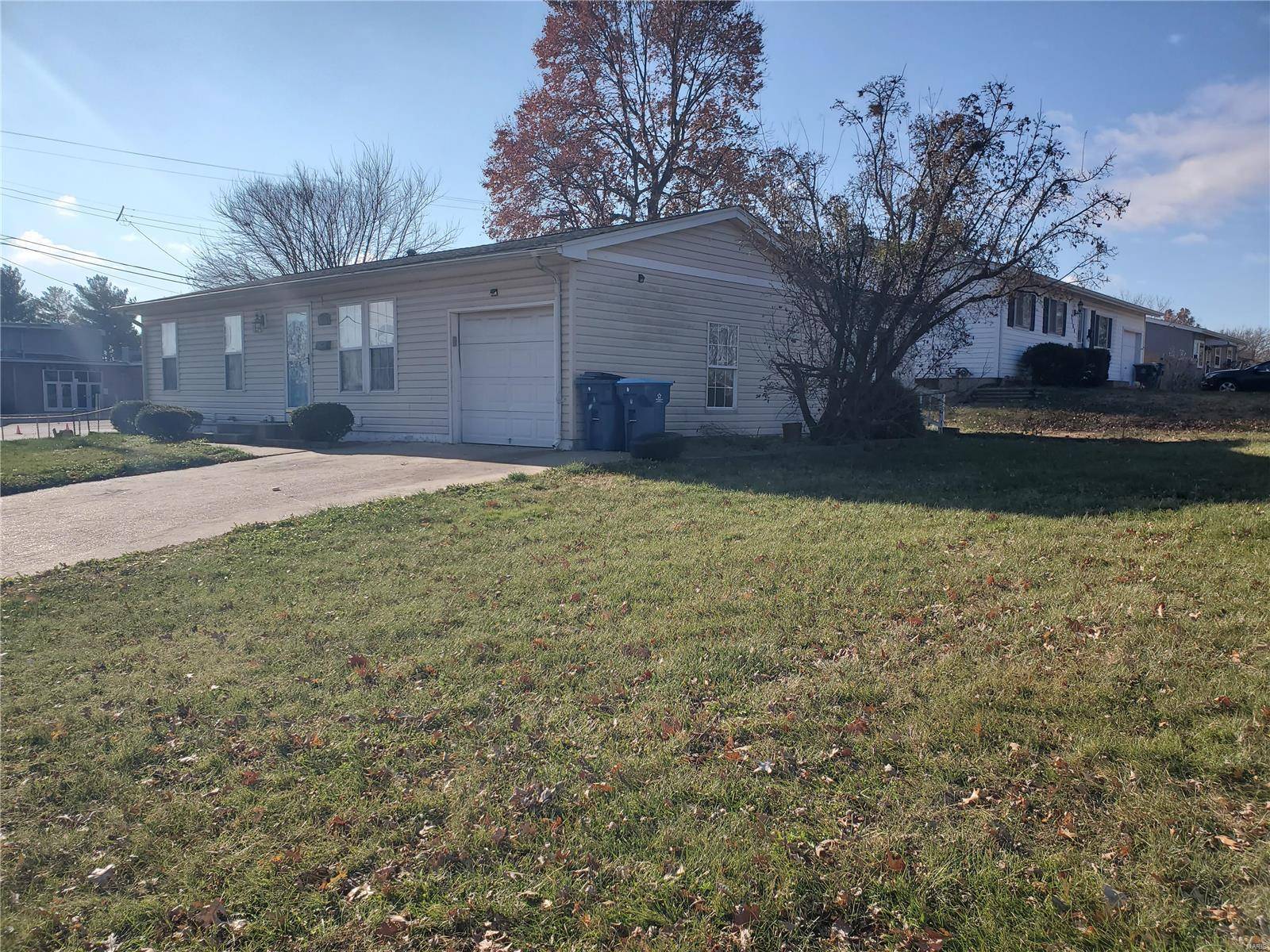 Hazelwood, MO 63042,1496 Ville Rosa LN