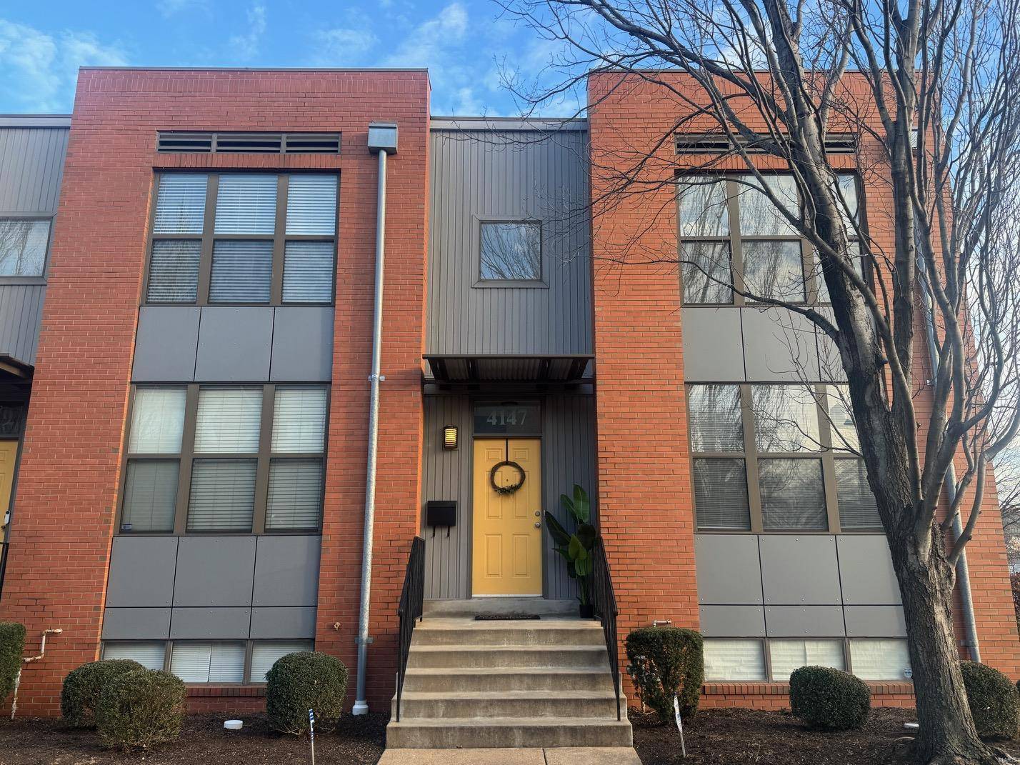 St Louis, MO 63108,4147 McPherson AVE