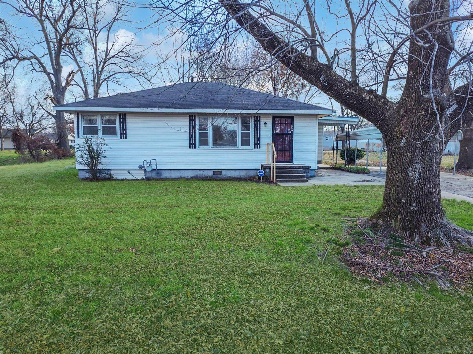 Lilbourn, MO 63862,420 N 4th