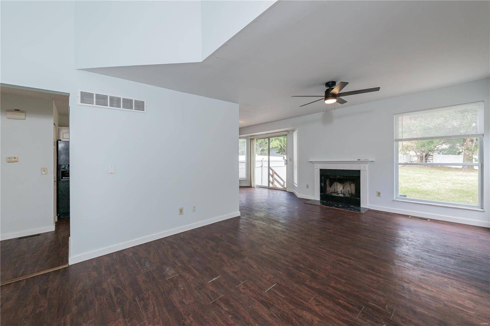 Florissant, MO 63031,832 Liberty Village DR