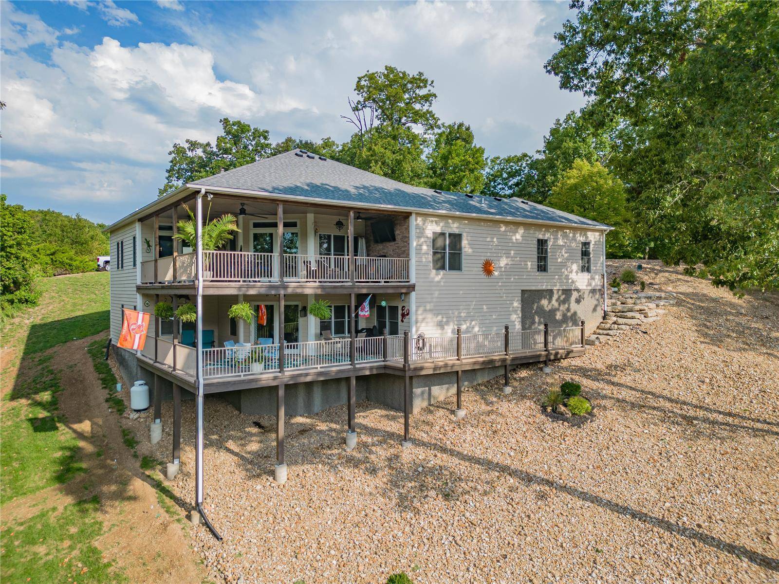 Lake Ozark, MO 65049,4 Isleworth AVE