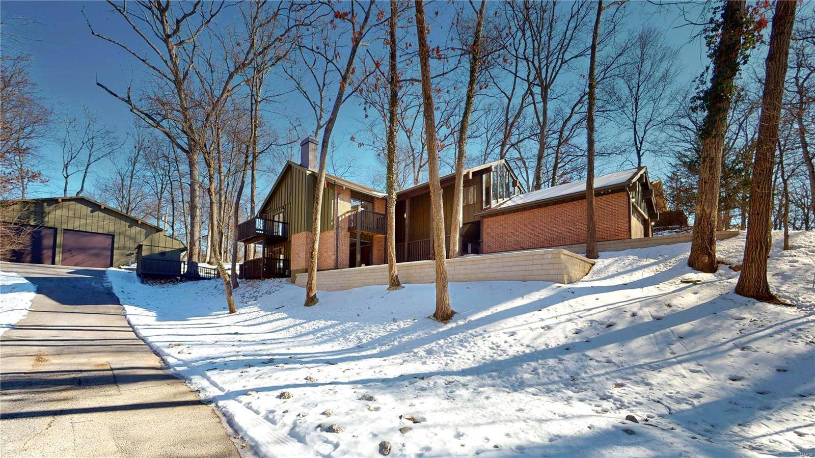 St Louis, MO 63122,1410 Forest AVE