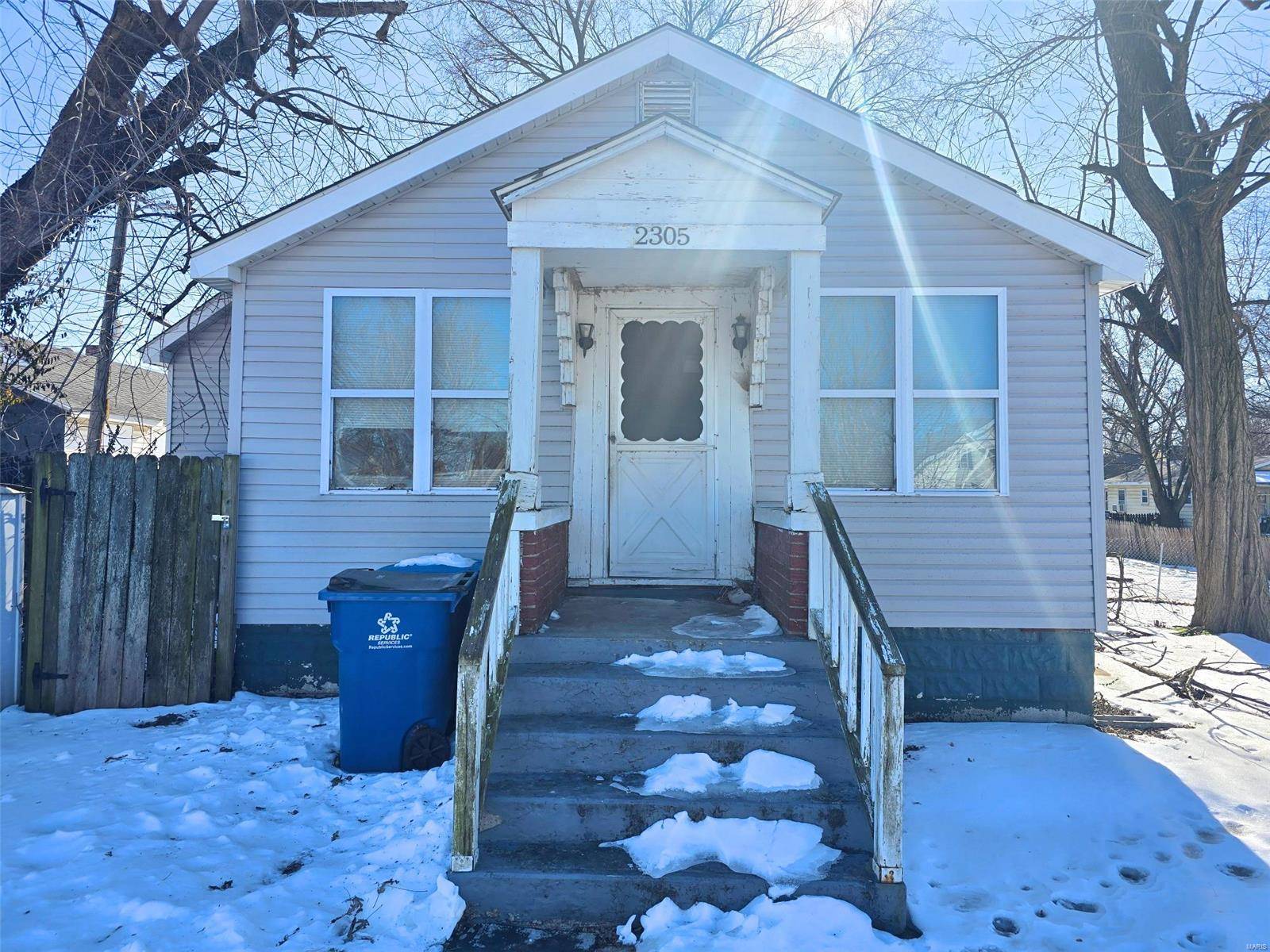 Granite City, IL 62040,2305 W 24th ST
