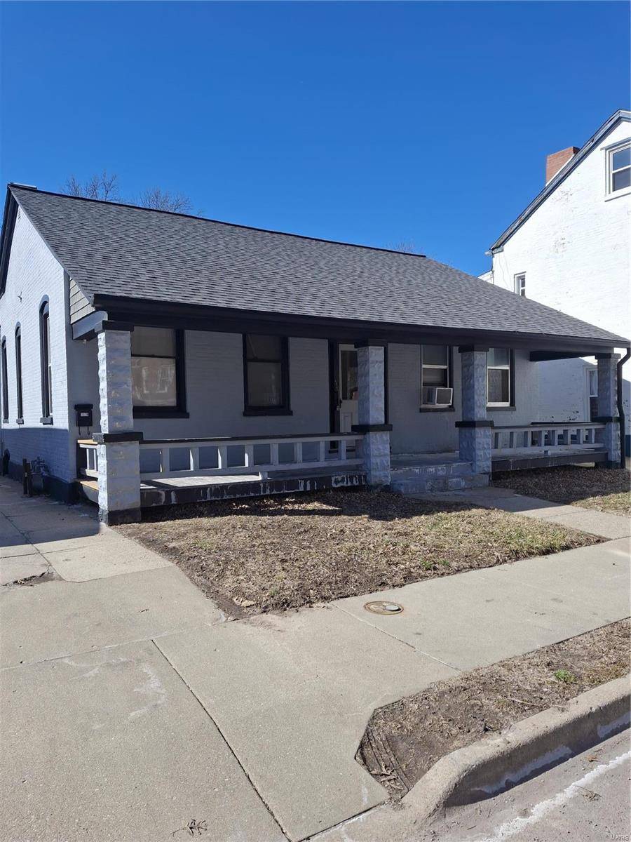 Belleville, IL 62220,305 S Charles ST