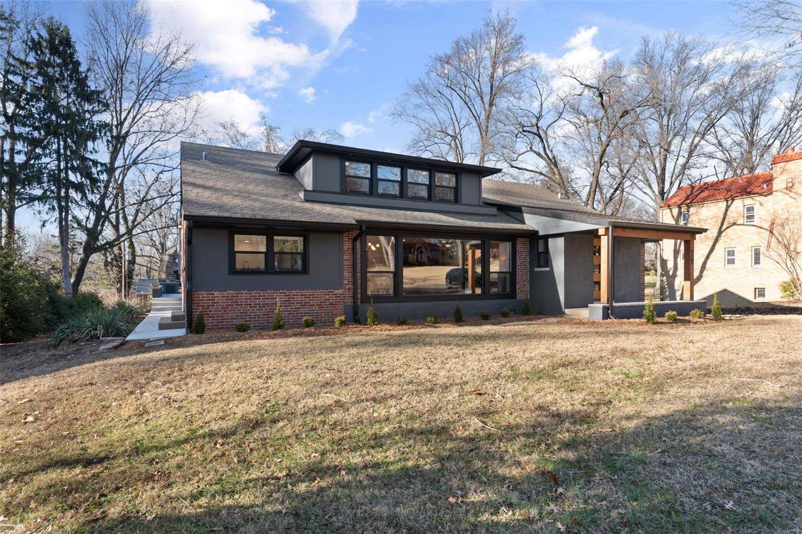 St Louis, MO 63123,29 Grantwood LN