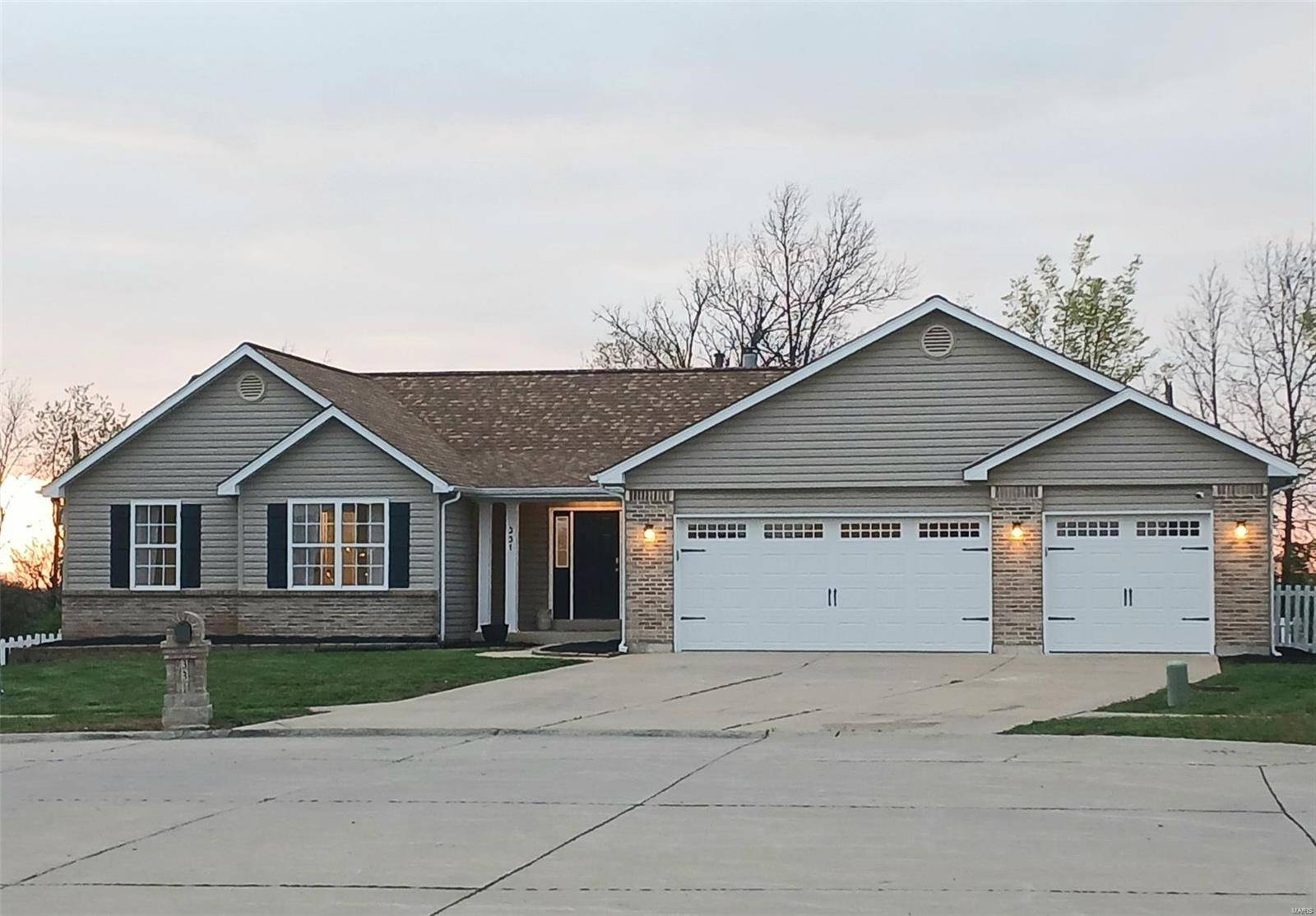 Wentzville, MO 63385,331 Aspen Creek DR