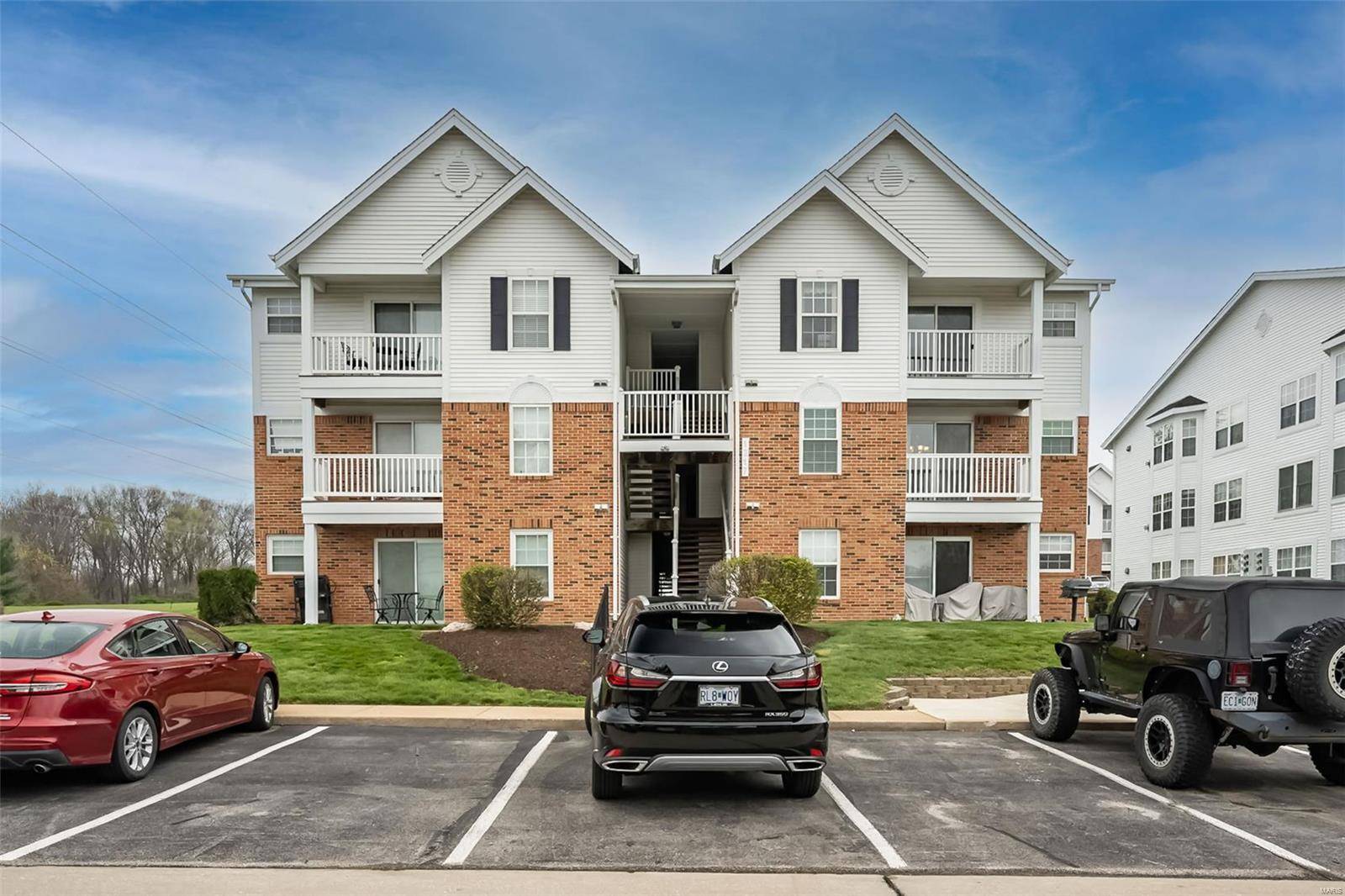 St Louis, MO 63146,1217 Woodland Point DR #D