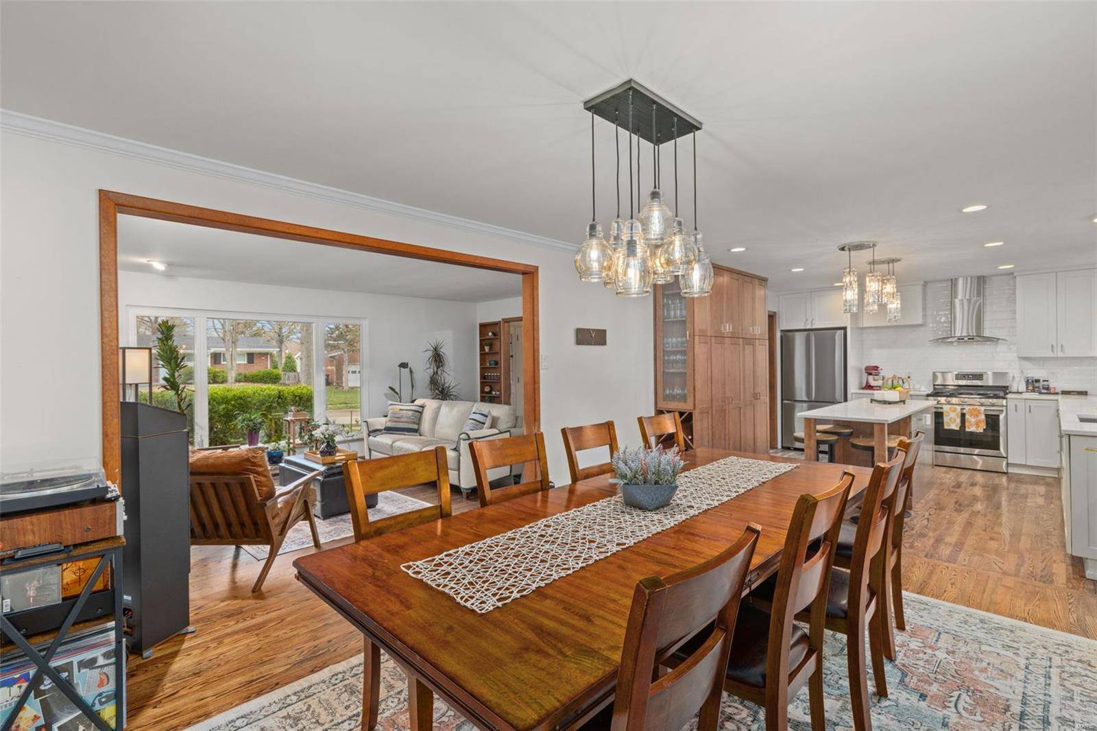Kirkwood, MO 63122,1196 Laven Del LN