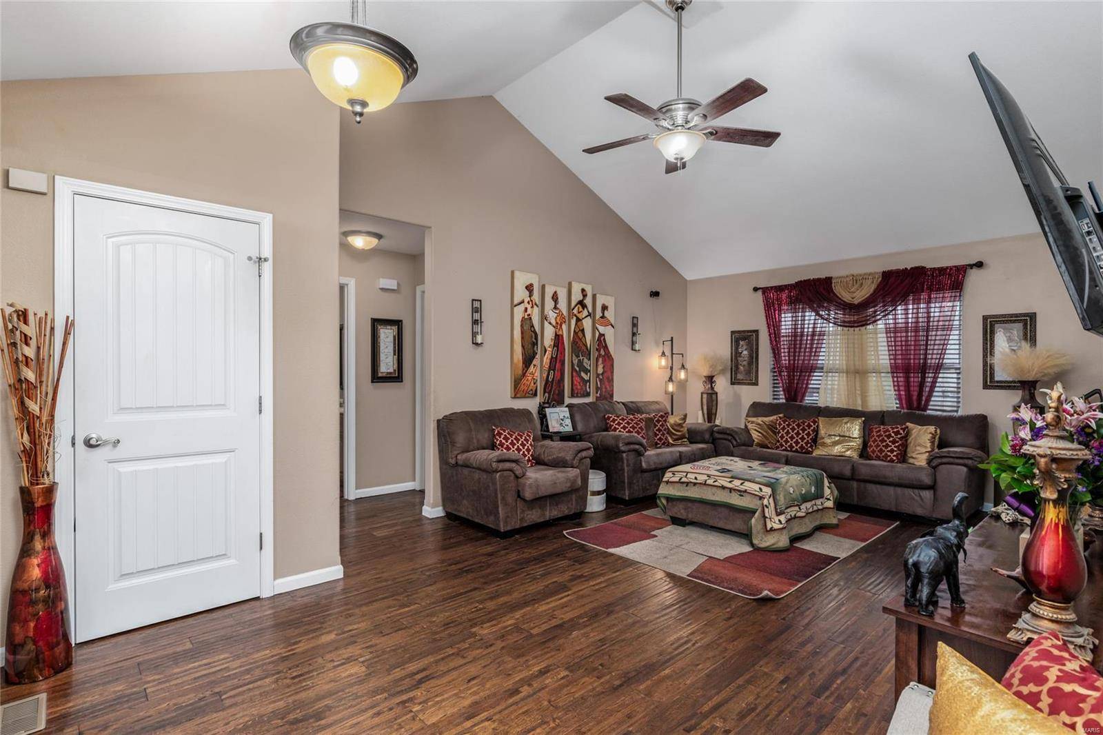 St Robert, MO 65584,155 Ridgeview DR