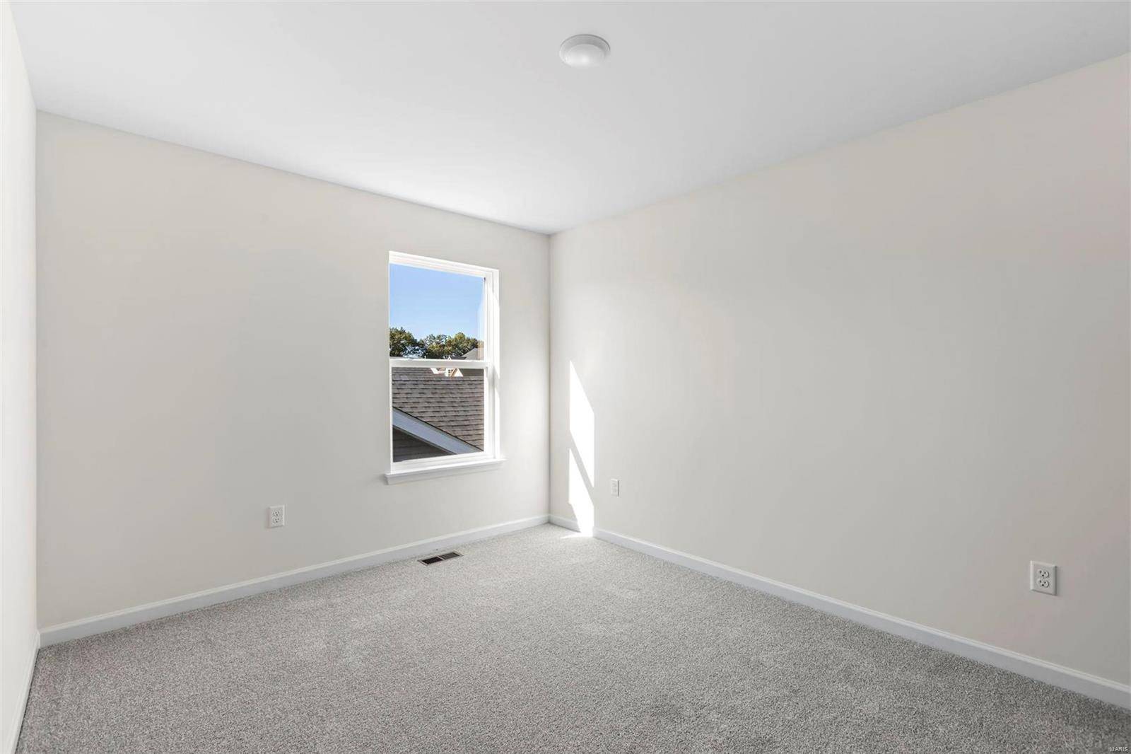 Florissant, MO 63031,3843 Sonora Stone DR