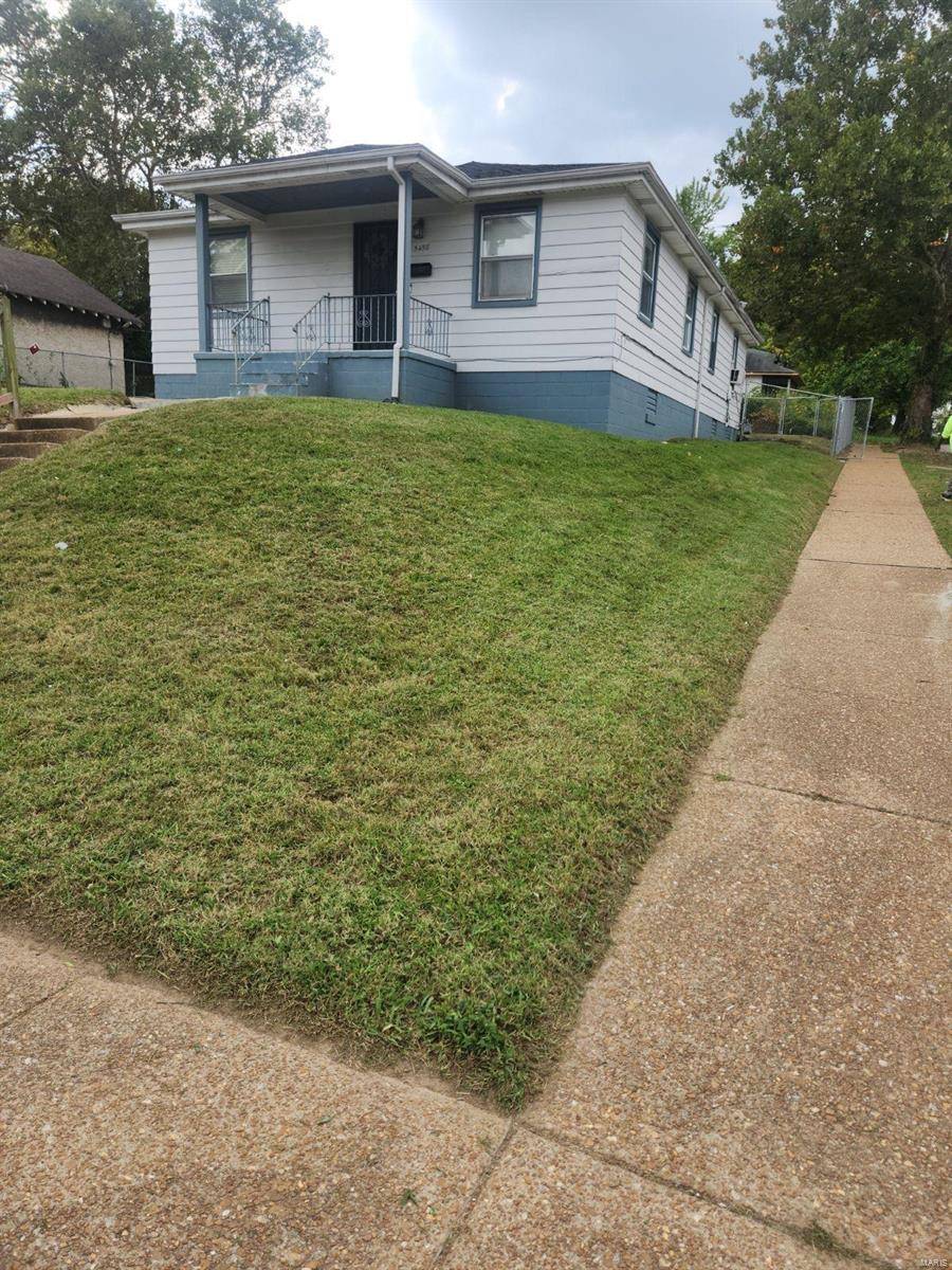 St Louis, MO 63120,5458 W Florissant AVE