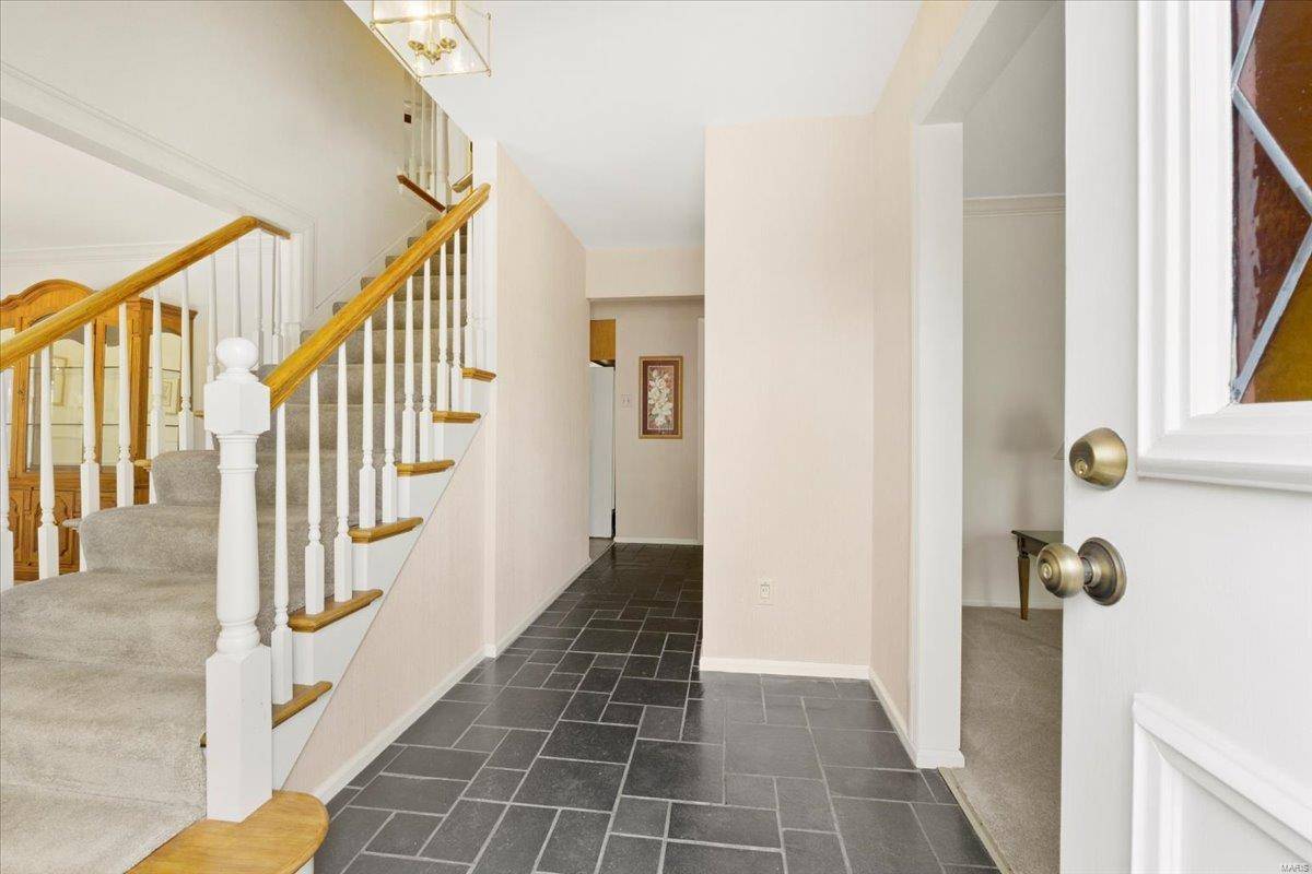 Chesterfield, MO 63017,1808 Cayman CT