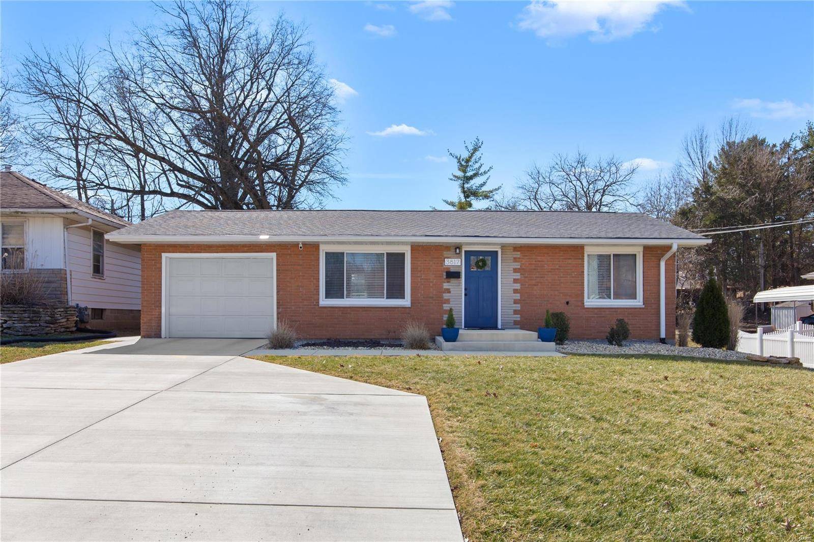 Alton, IL 62002,3817 Oscar AVE