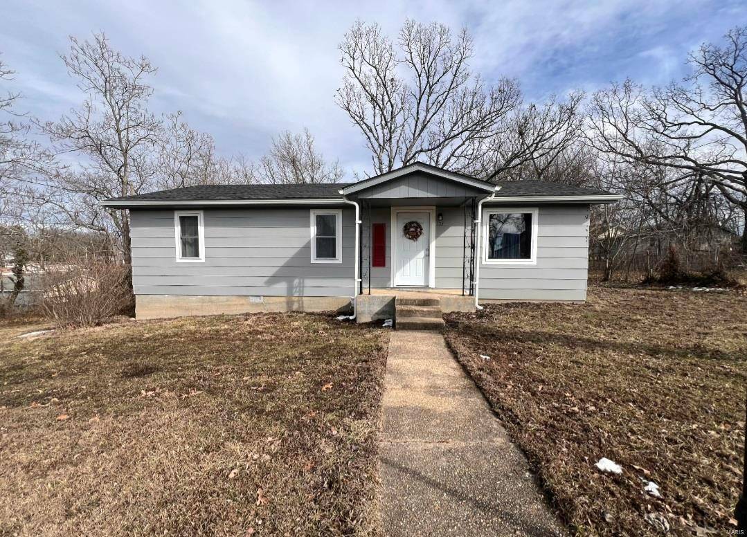 Dixon, MO 65459,103 S Pearl ST