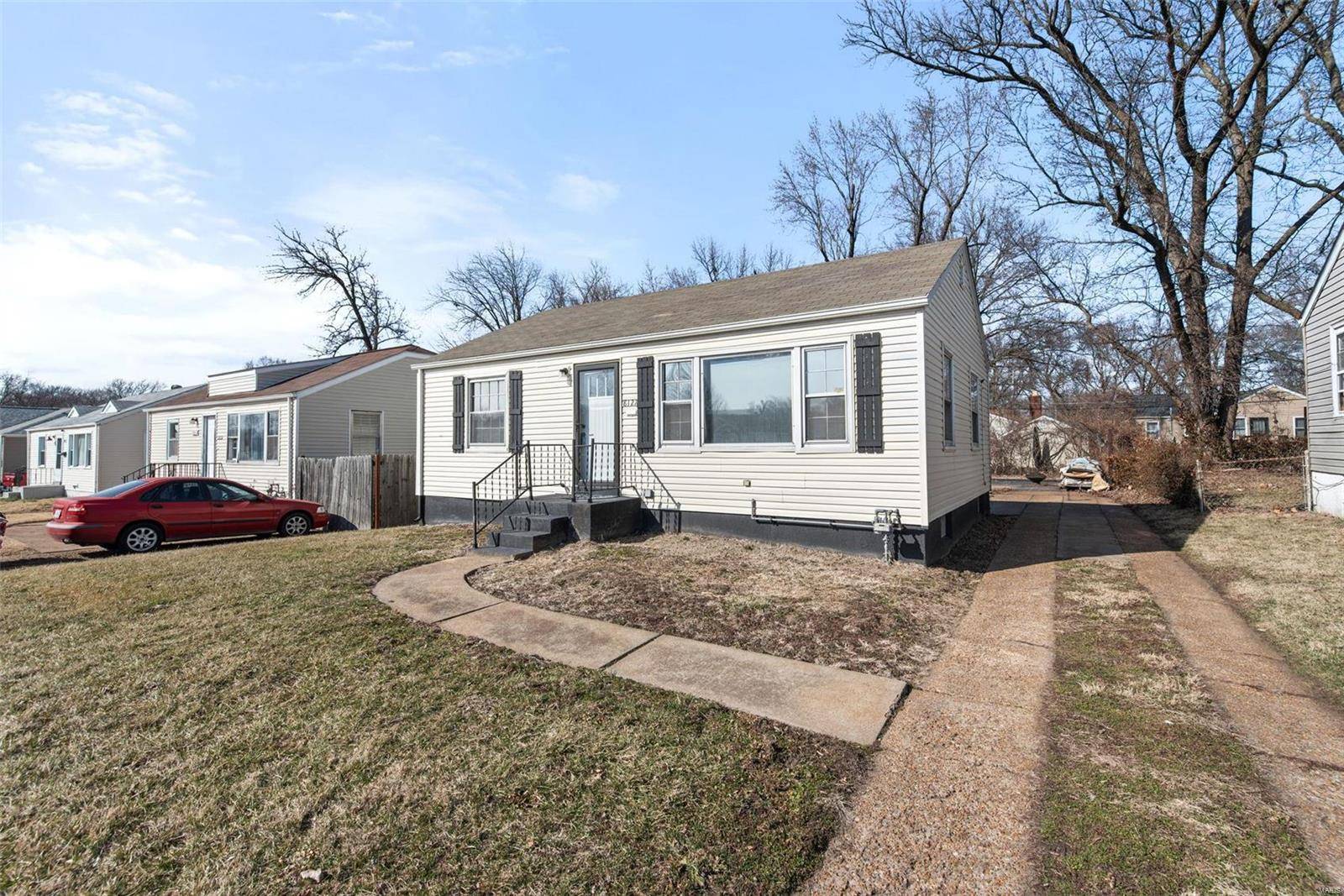 St Louis, MO 63134,8127 Myrick ST