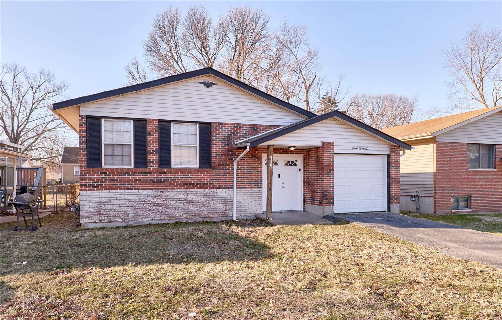 St Louis, MO 63138,1122 Rio ST