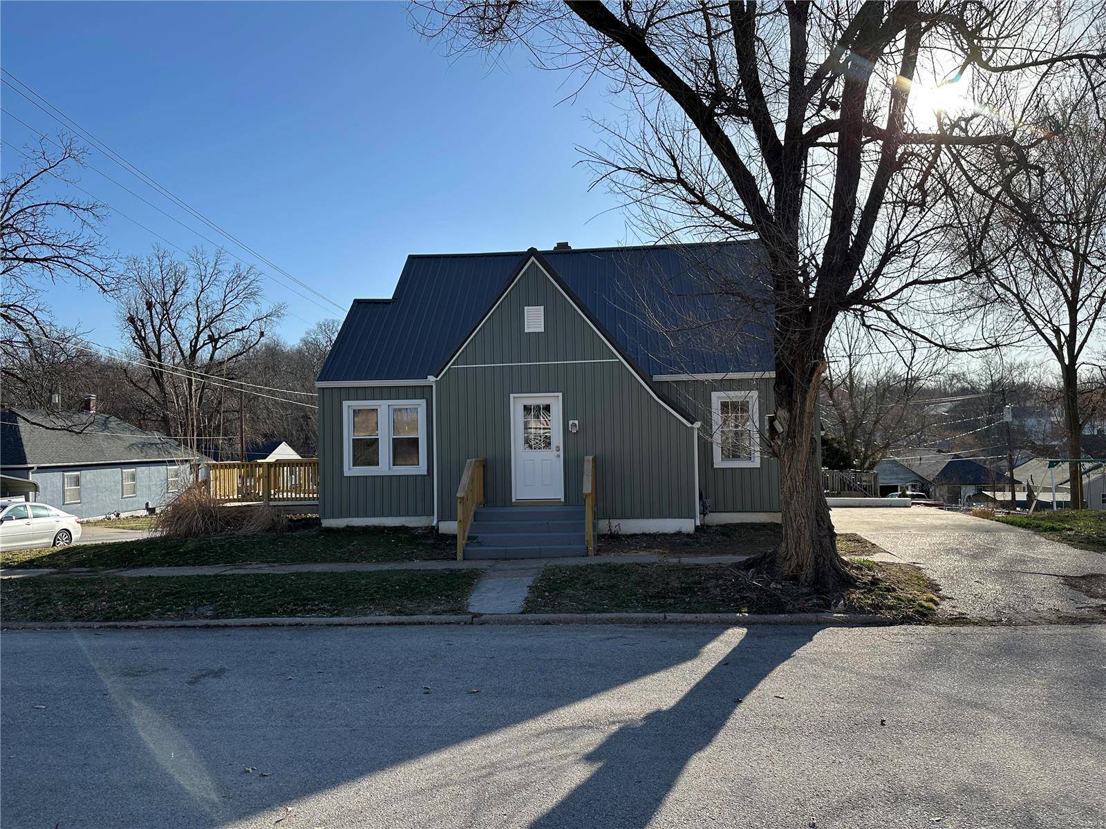 Hannibal, MO 63401,326 N Levering AVE