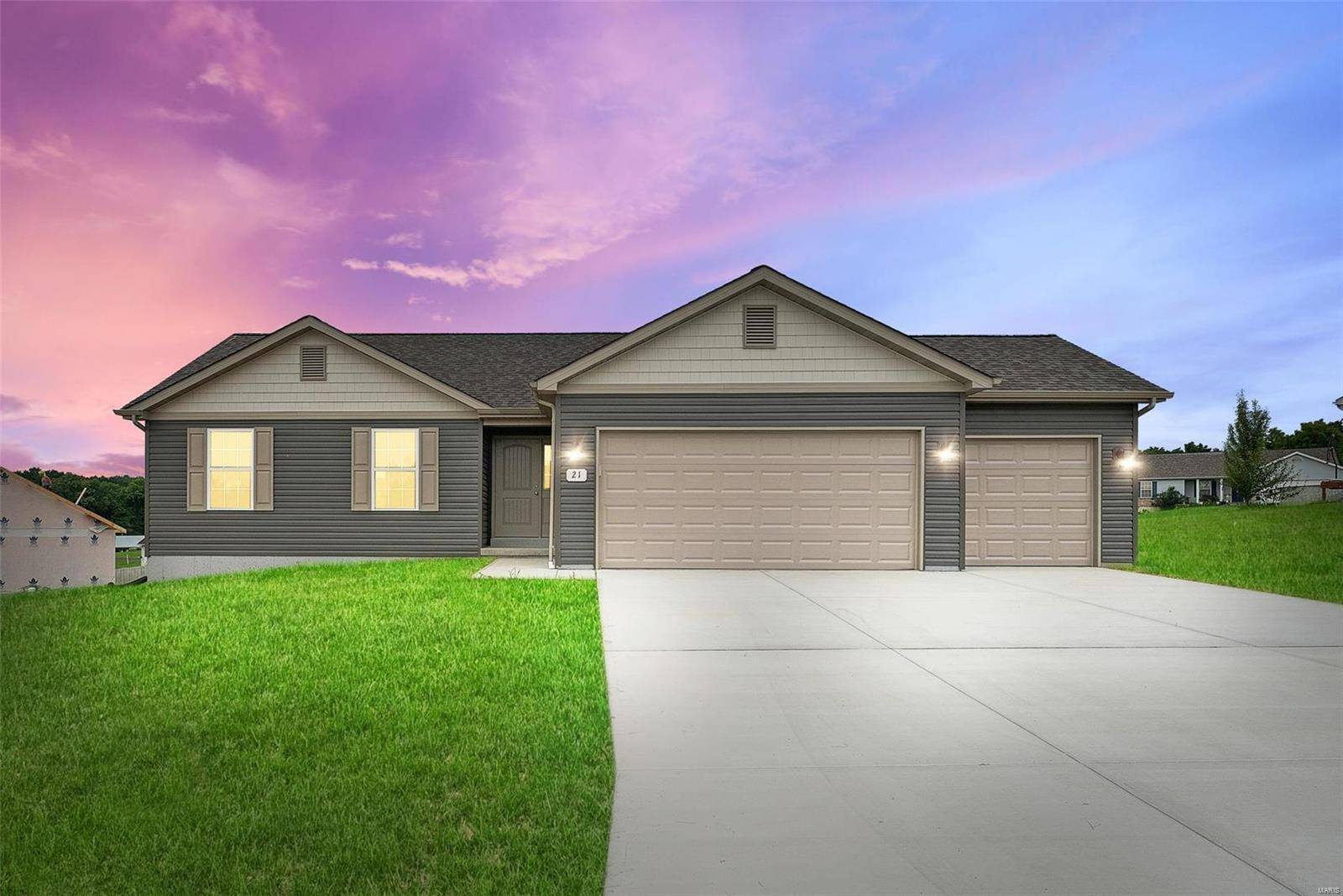 Wright City, MO 63390,911 Gimli Ln.