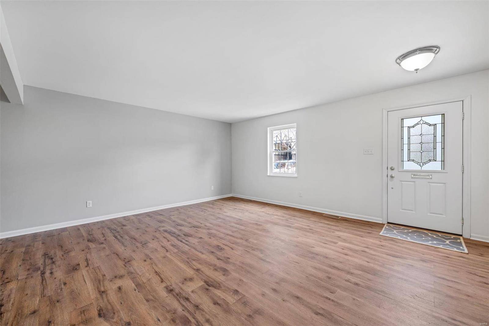 St Louis, MO 63122,1037 Pinegate DR