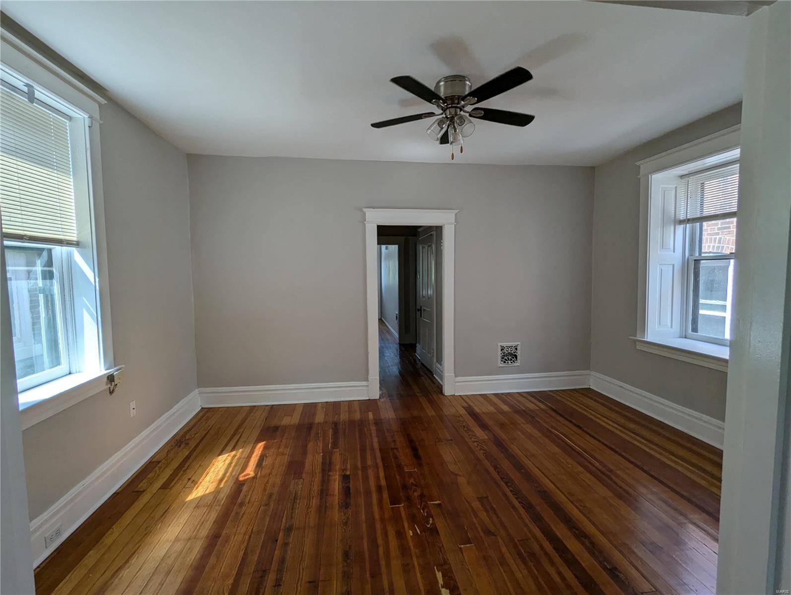 St Louis, MO 63116,3553 Giles AVE #2F