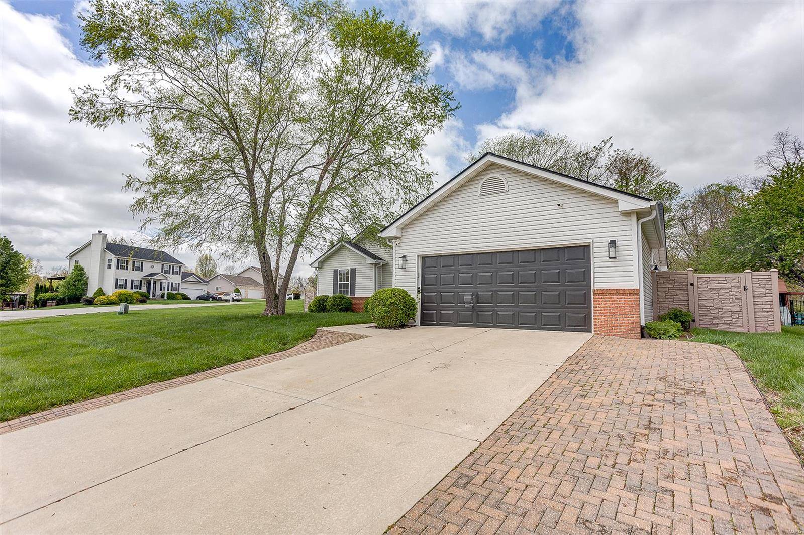 Belleview, IL 62223,229 Egret CT