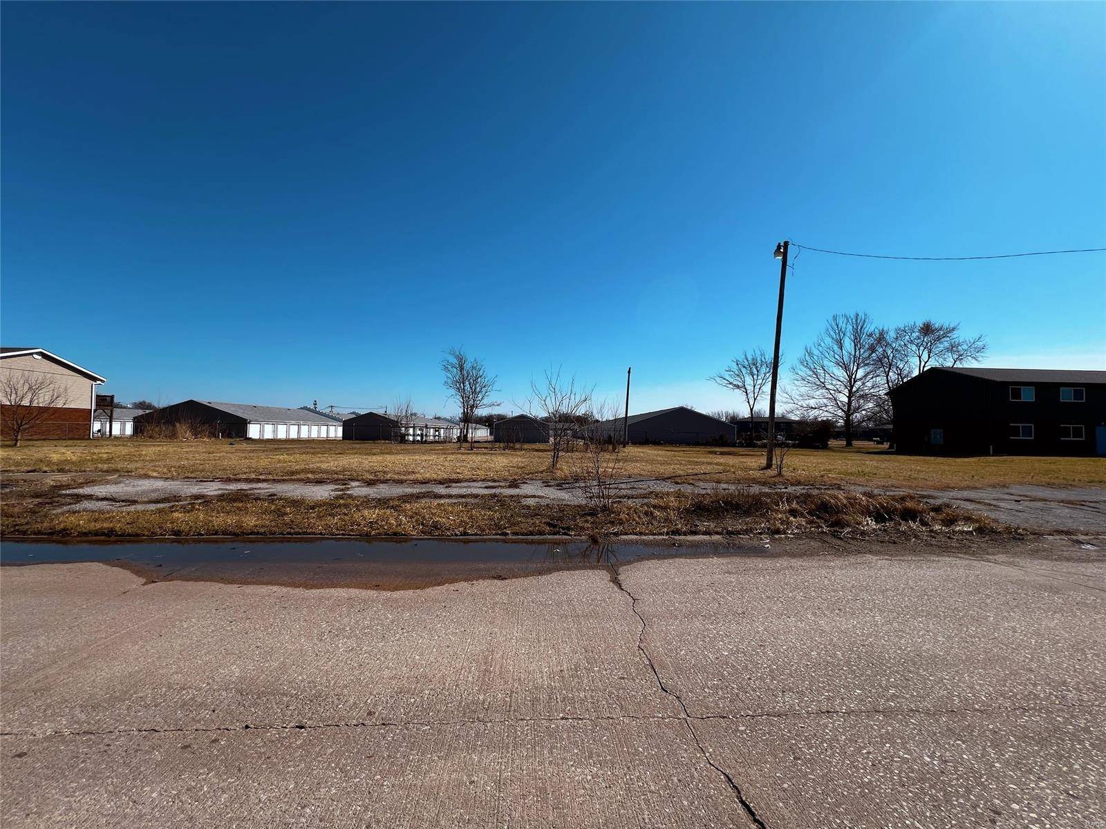 Pontoon Beach, IL 62040,3908 Oakmont DR
