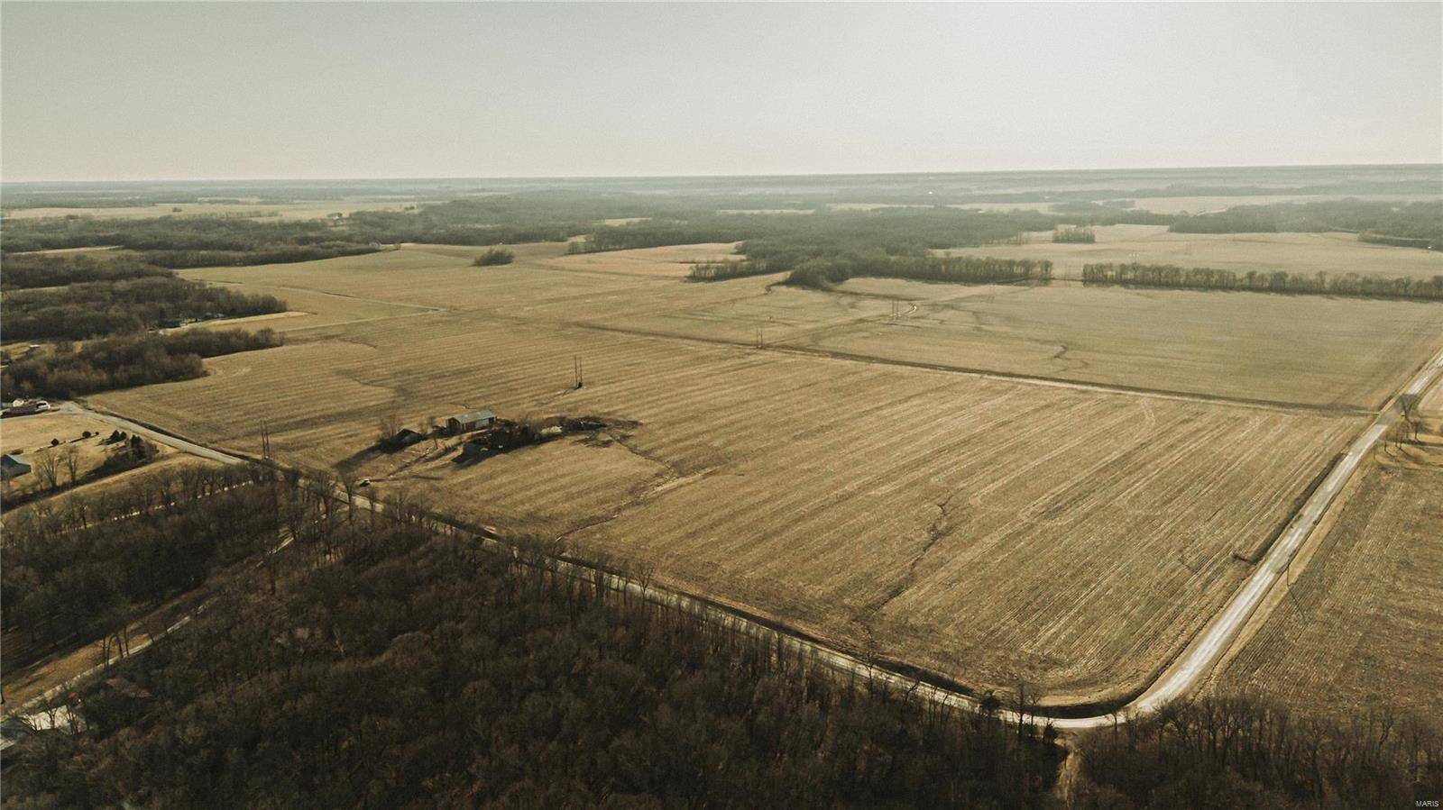 Walshville, IL 62091,798 Longbridge TRL