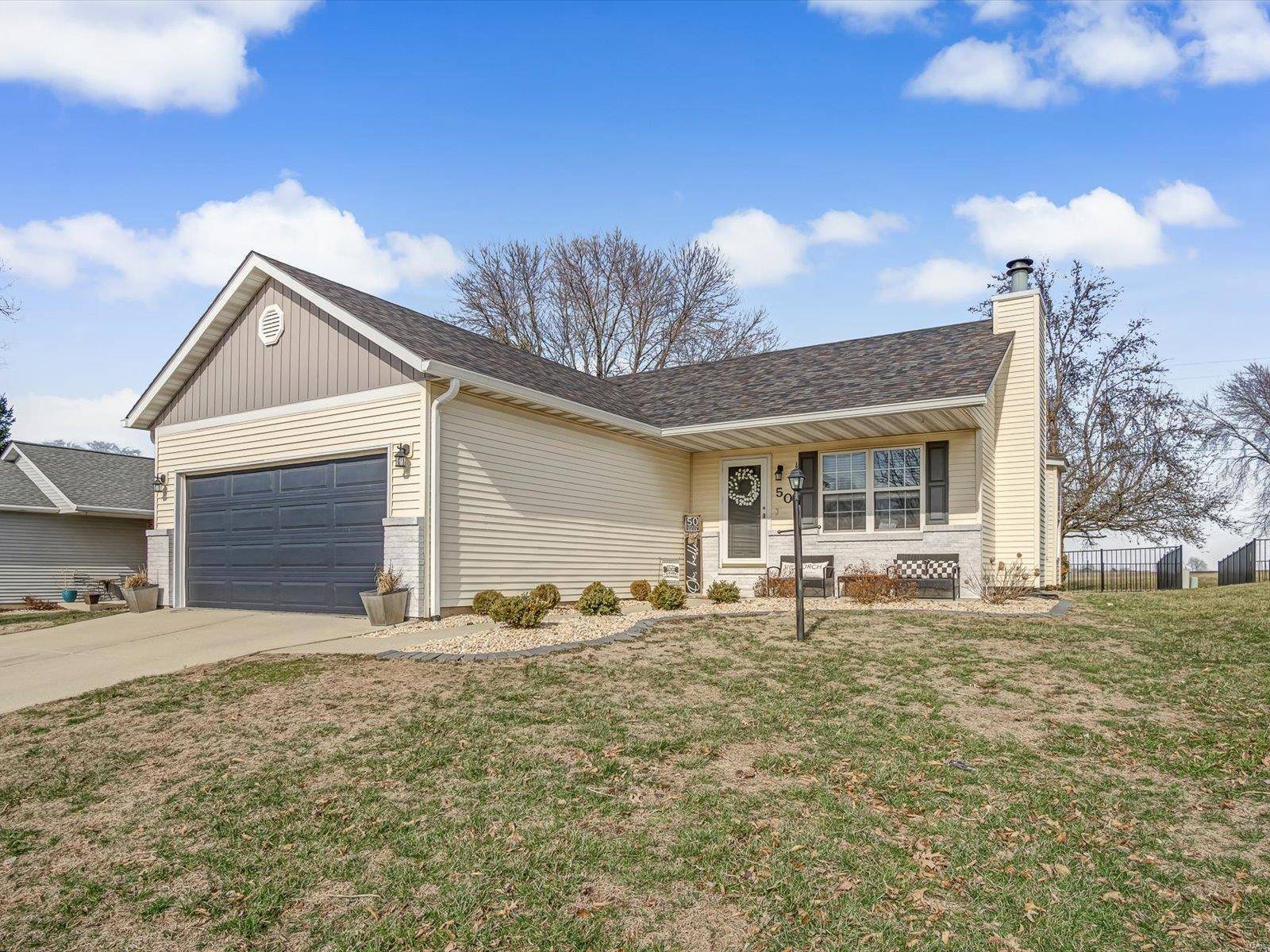 Glen Carbon, IL 62034,50 Jason DR