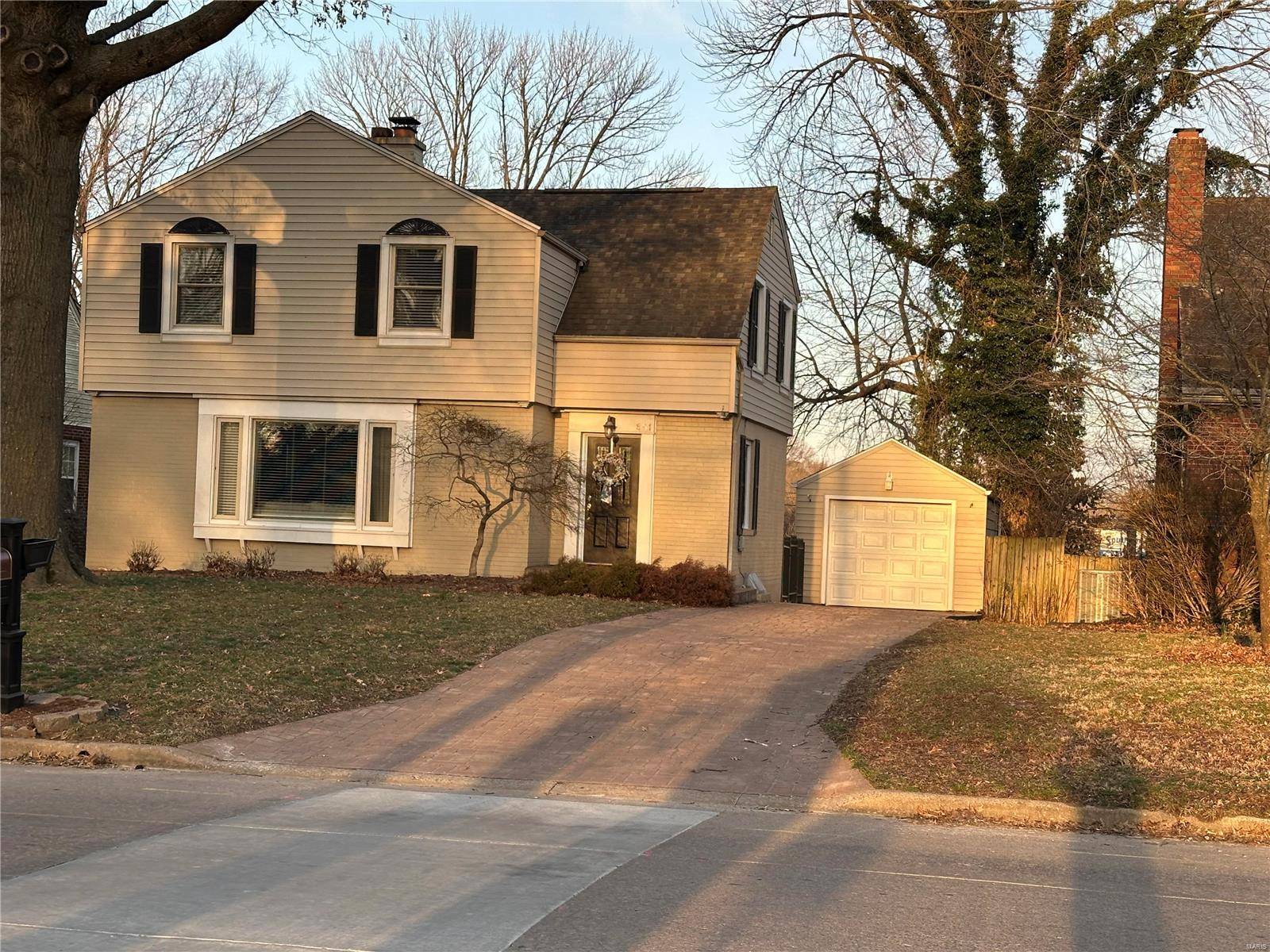 Cape Girardeau, MO 63701,851 N Cape Rock DR