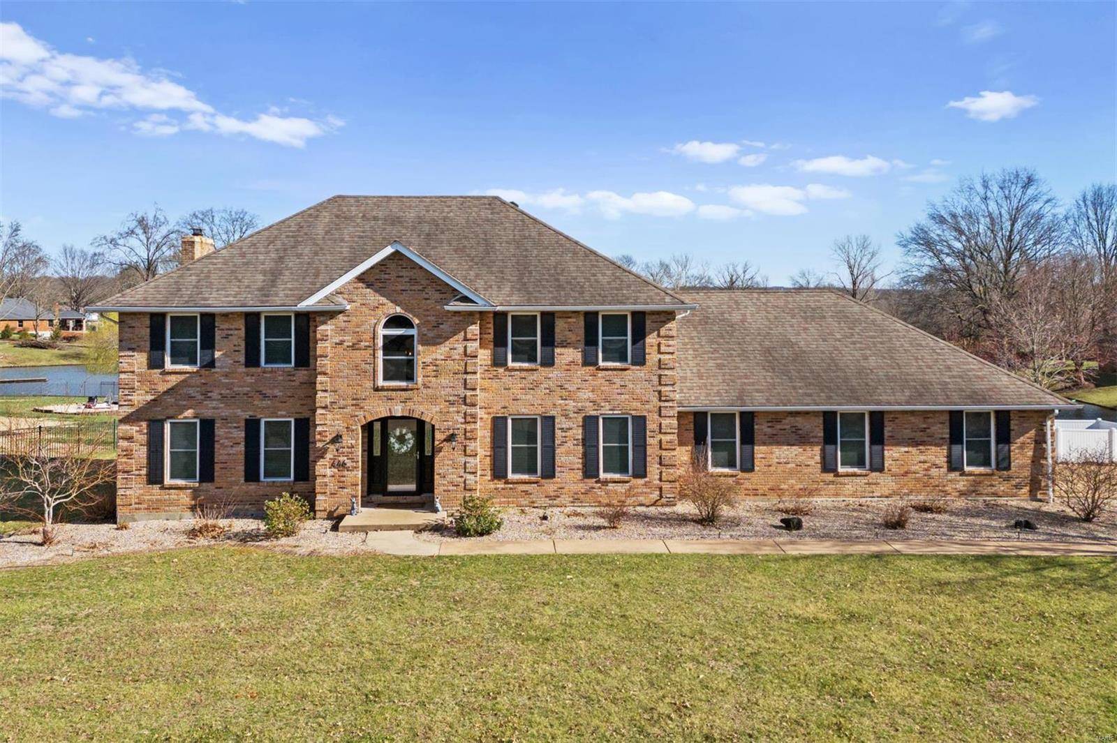 Columbia, IL 62236,446 Burroughs