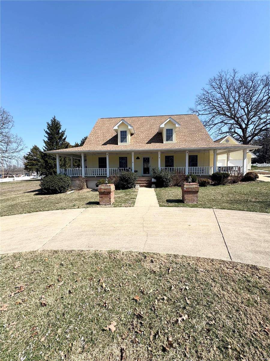 Salem, MO 65560,4 N Missouri AVE
