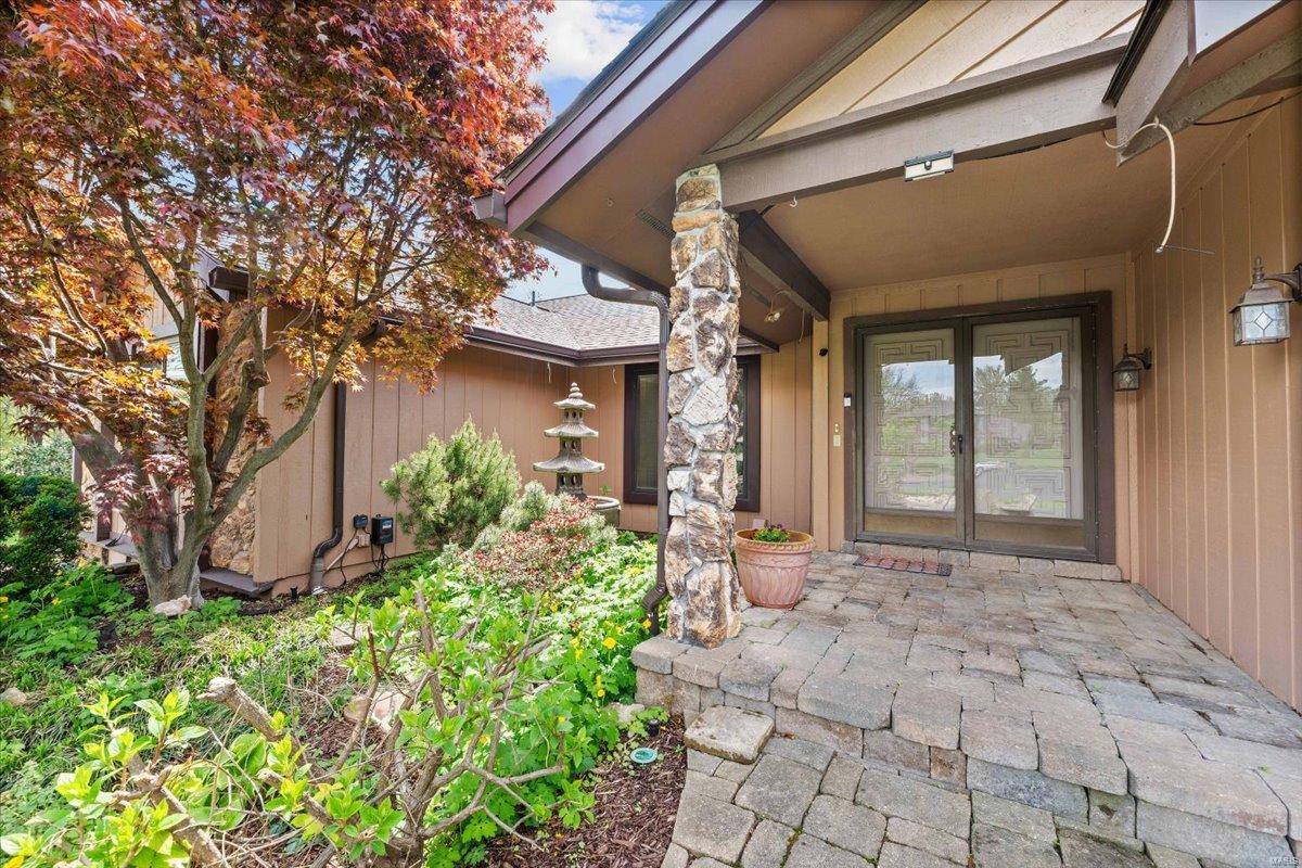 St Charles, MO 63303,21 Number Three Green DR