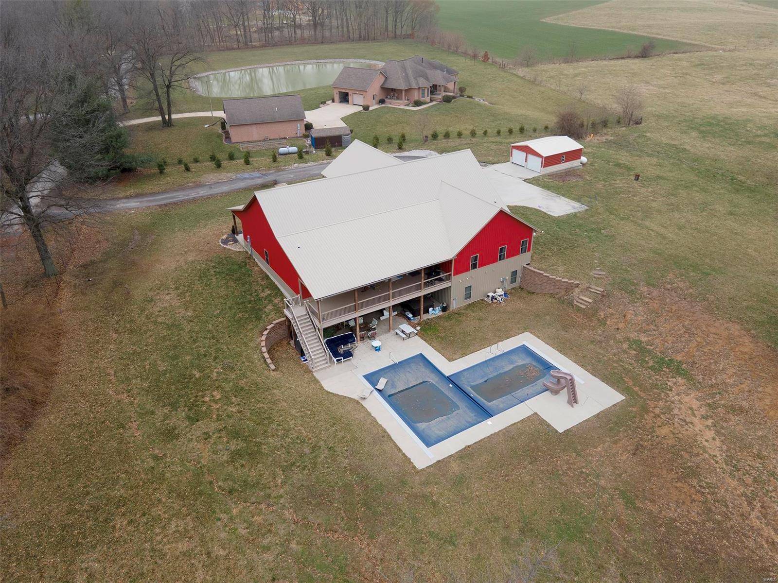 Breese, IL 62230,10365 Creekside DR