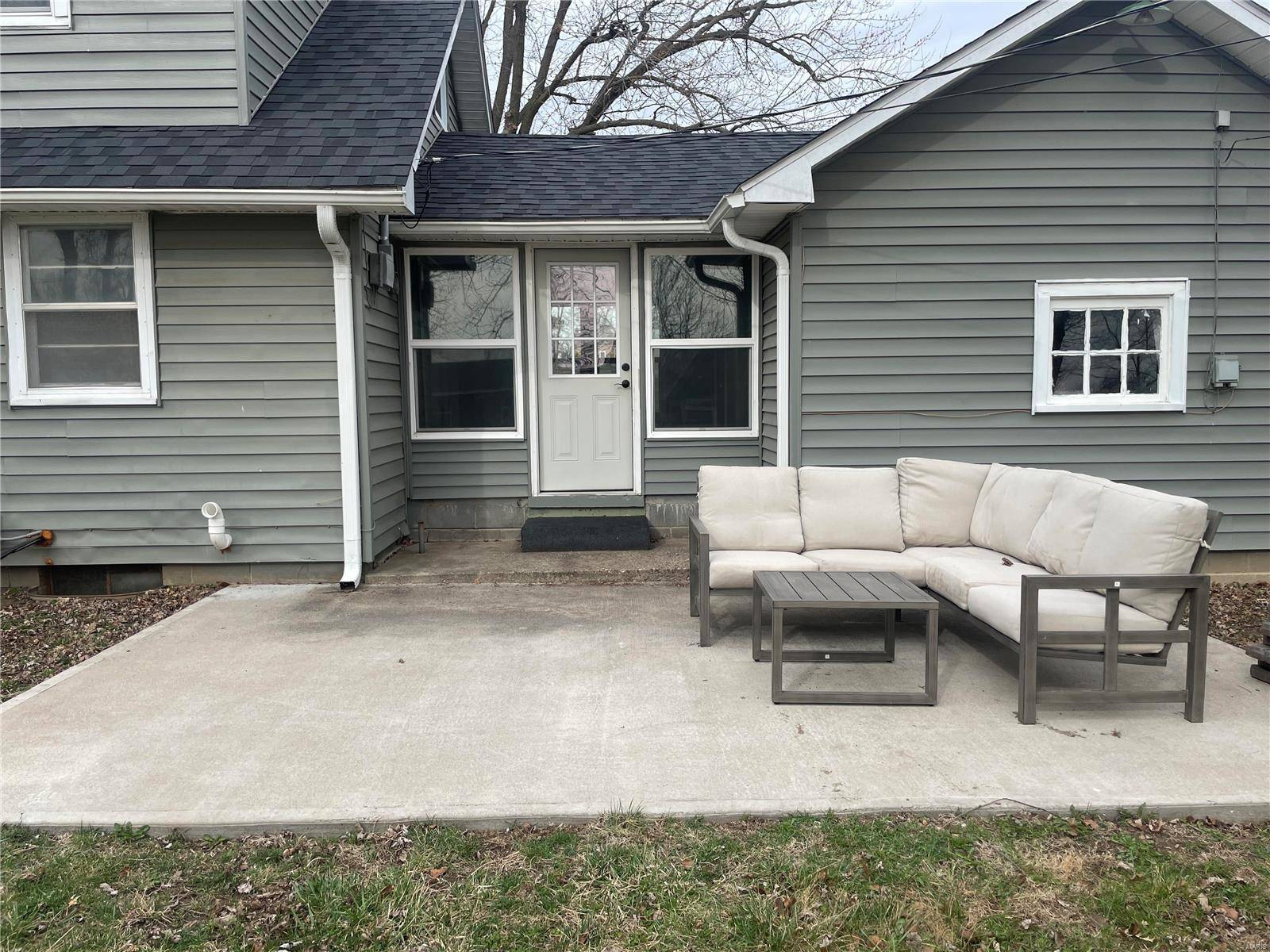 Palmyra, MO 63461,509 N North Lane ST