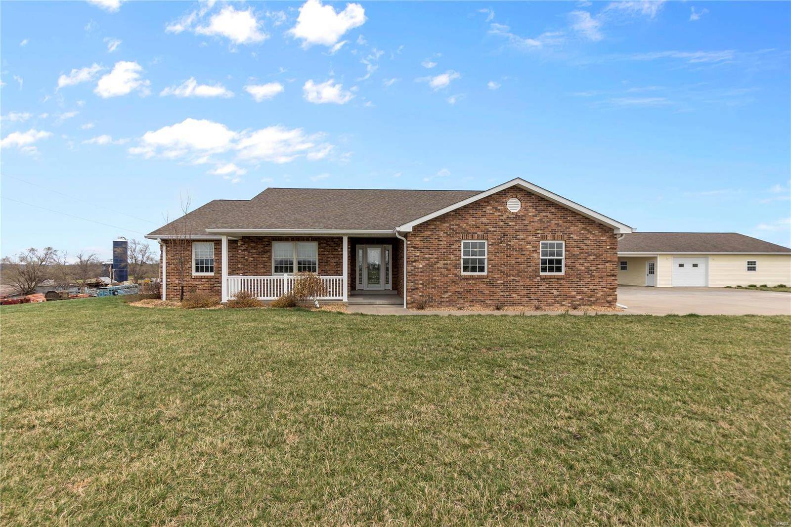 Perryville, MO 63775,265 Open Meadows LN