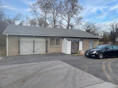 Pagedale, MO 63133,7171 Page