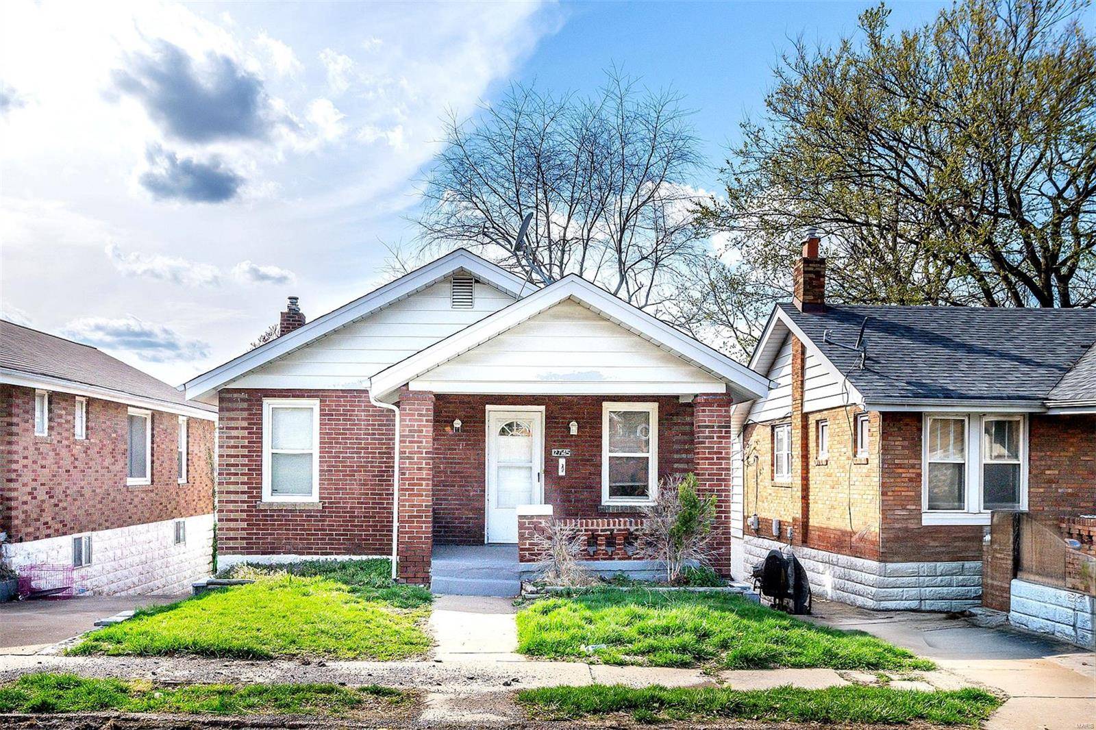 St Louis, MO 63114,2745 Harrys LN