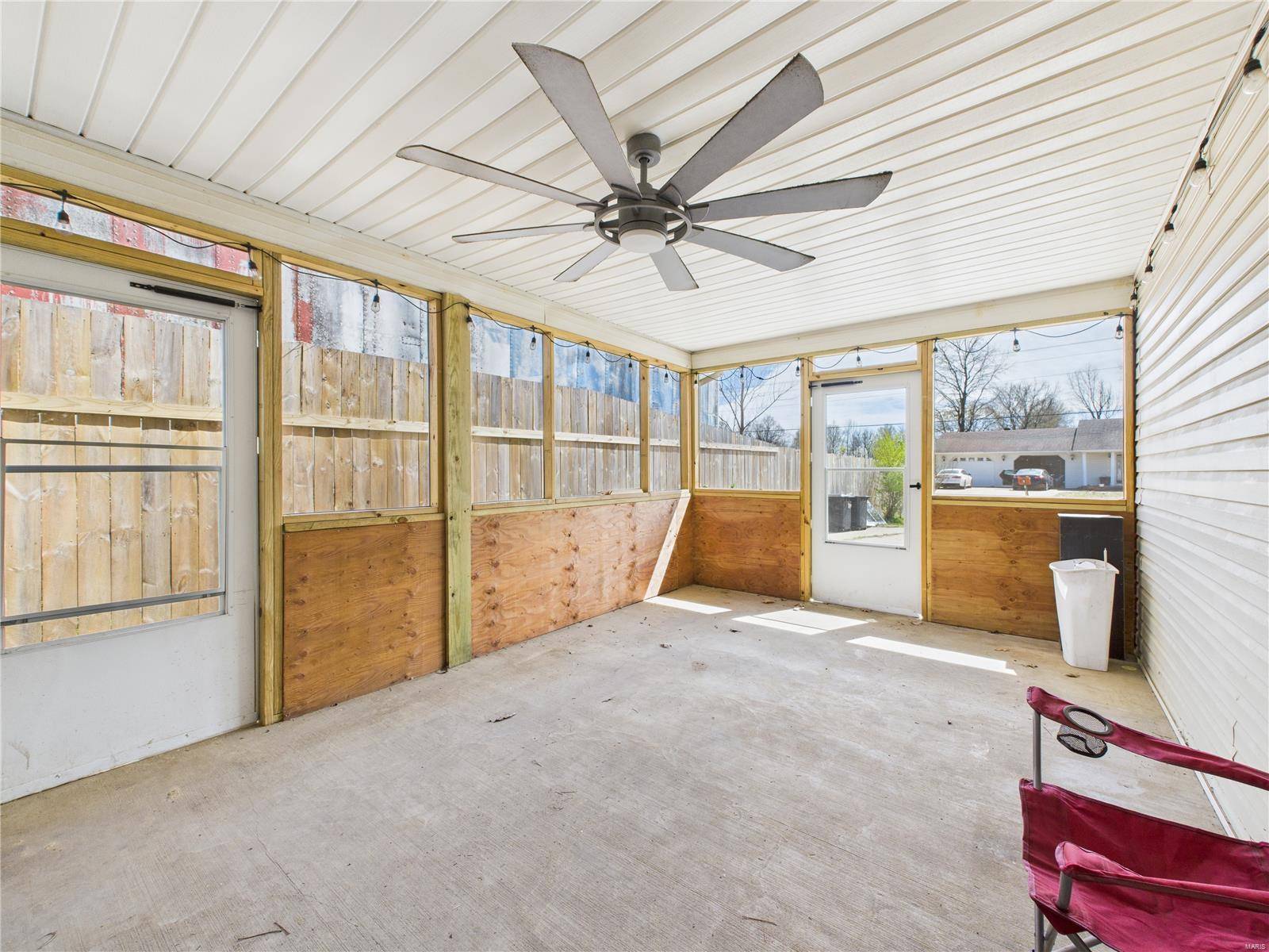 Poplar Bluff, MO 63901,124 County Road 306