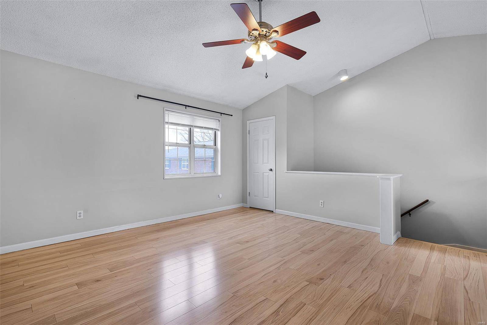 St Louis, MO 63144,1631 E Swan CIR