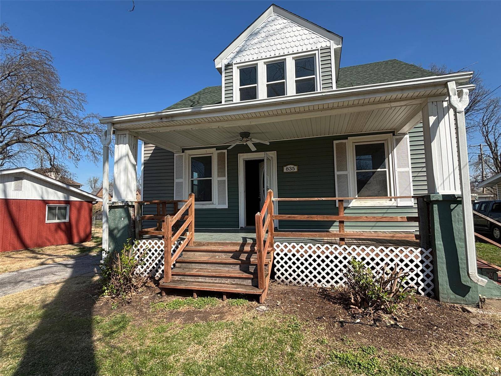 Wood River, IL 62095,835 Lewis AVE