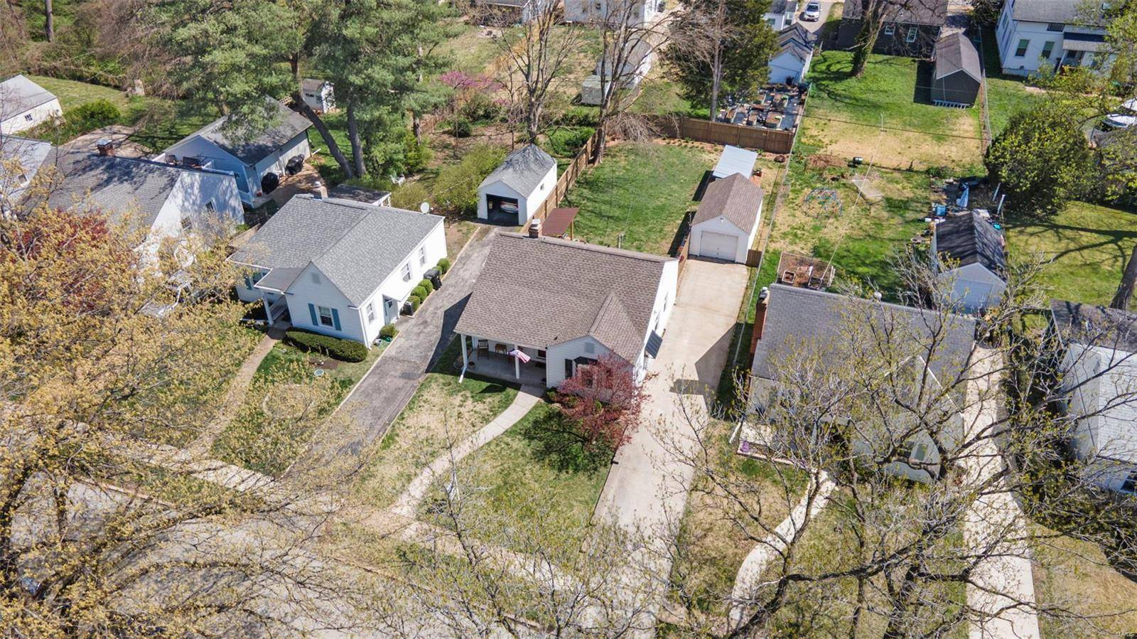St Louis, MO 63144,2820 Manderly DR