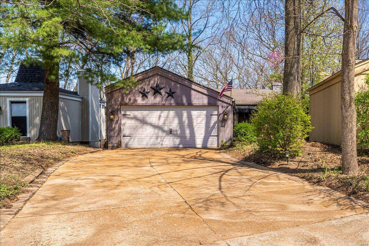 Manchester, MO 63021,904 Chestnut Ridge RD