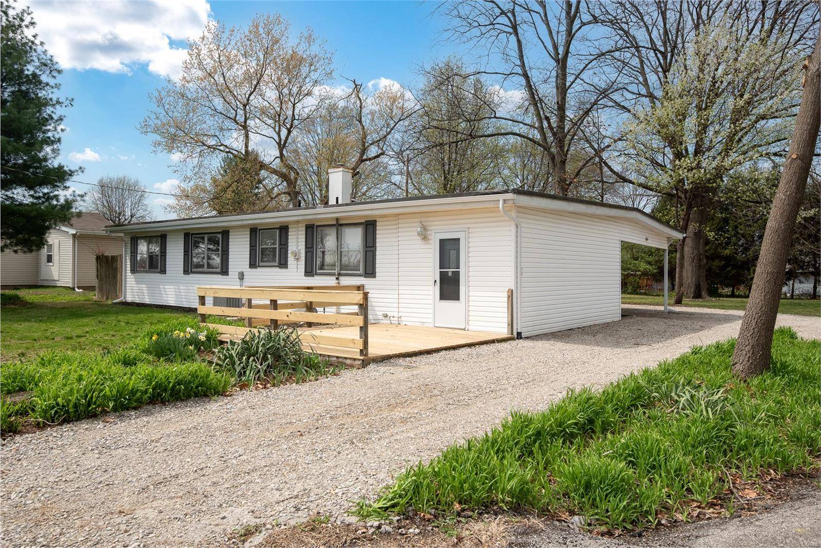 Collinsville, IL 62234,104 Toni CT